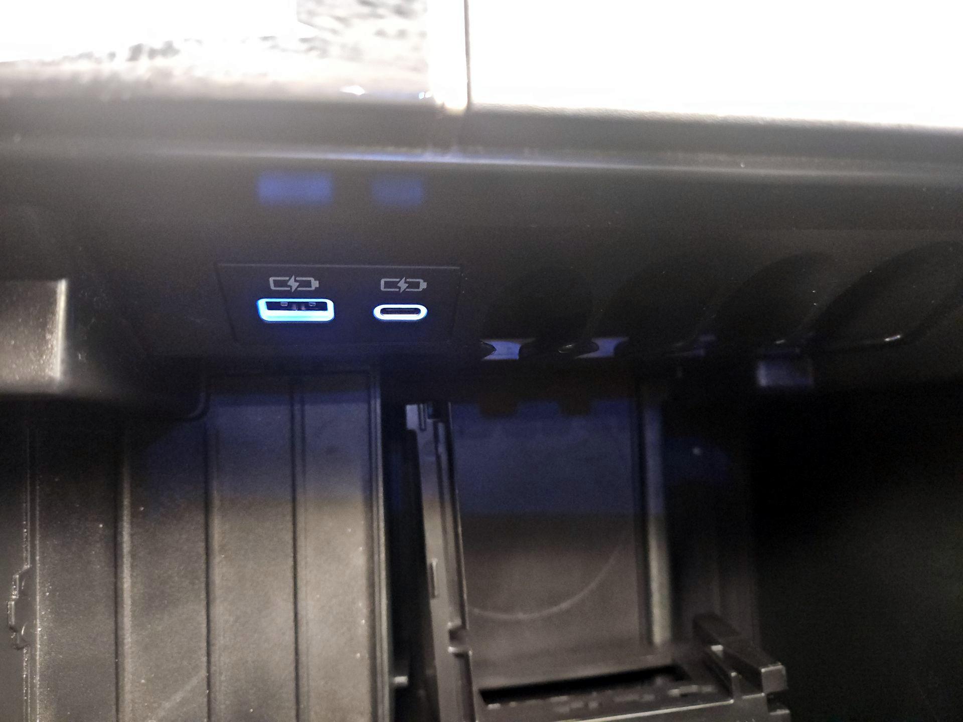 Thumbnail: 2023 Toyota Tundra - 19