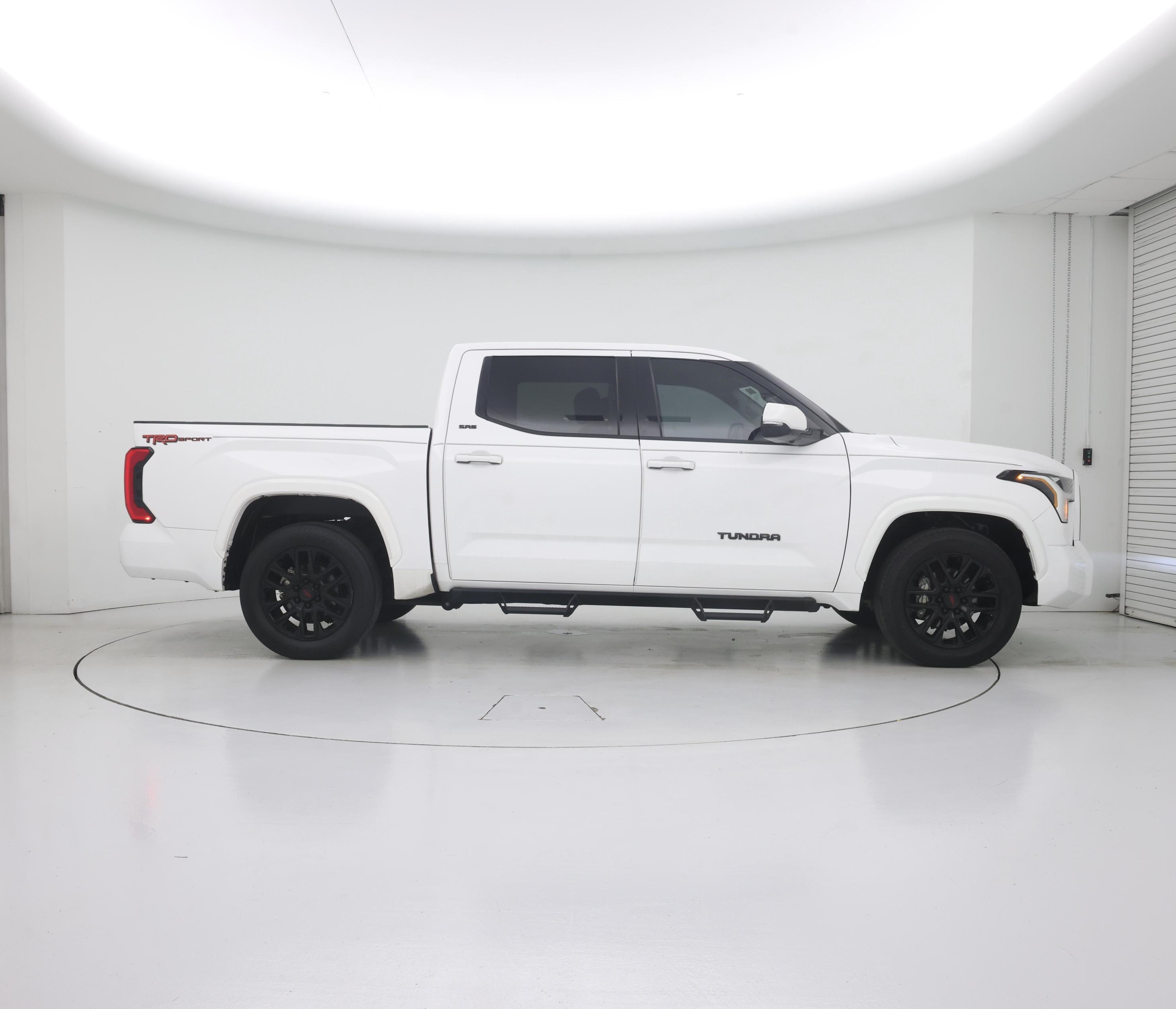 Thumbnail: 2023 Toyota Tundra - 7