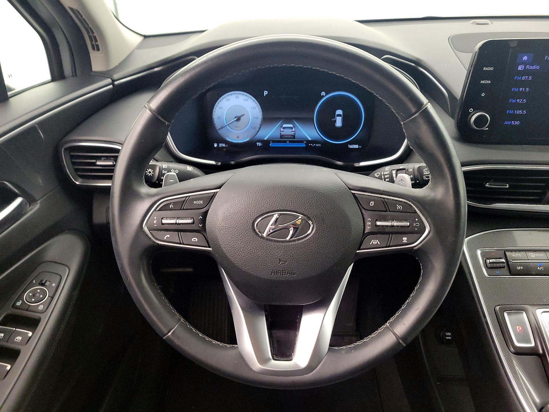 Thumbnail: 2022 Hyundai Santa Fe - 10