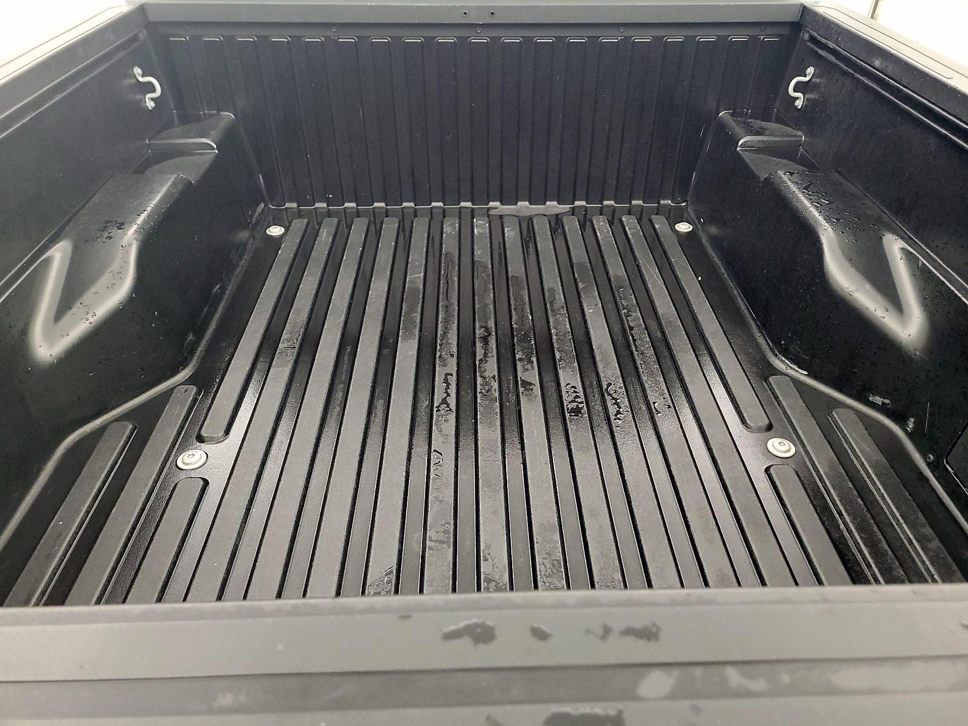 Thumbnail: 2022 Toyota Tacoma - 20