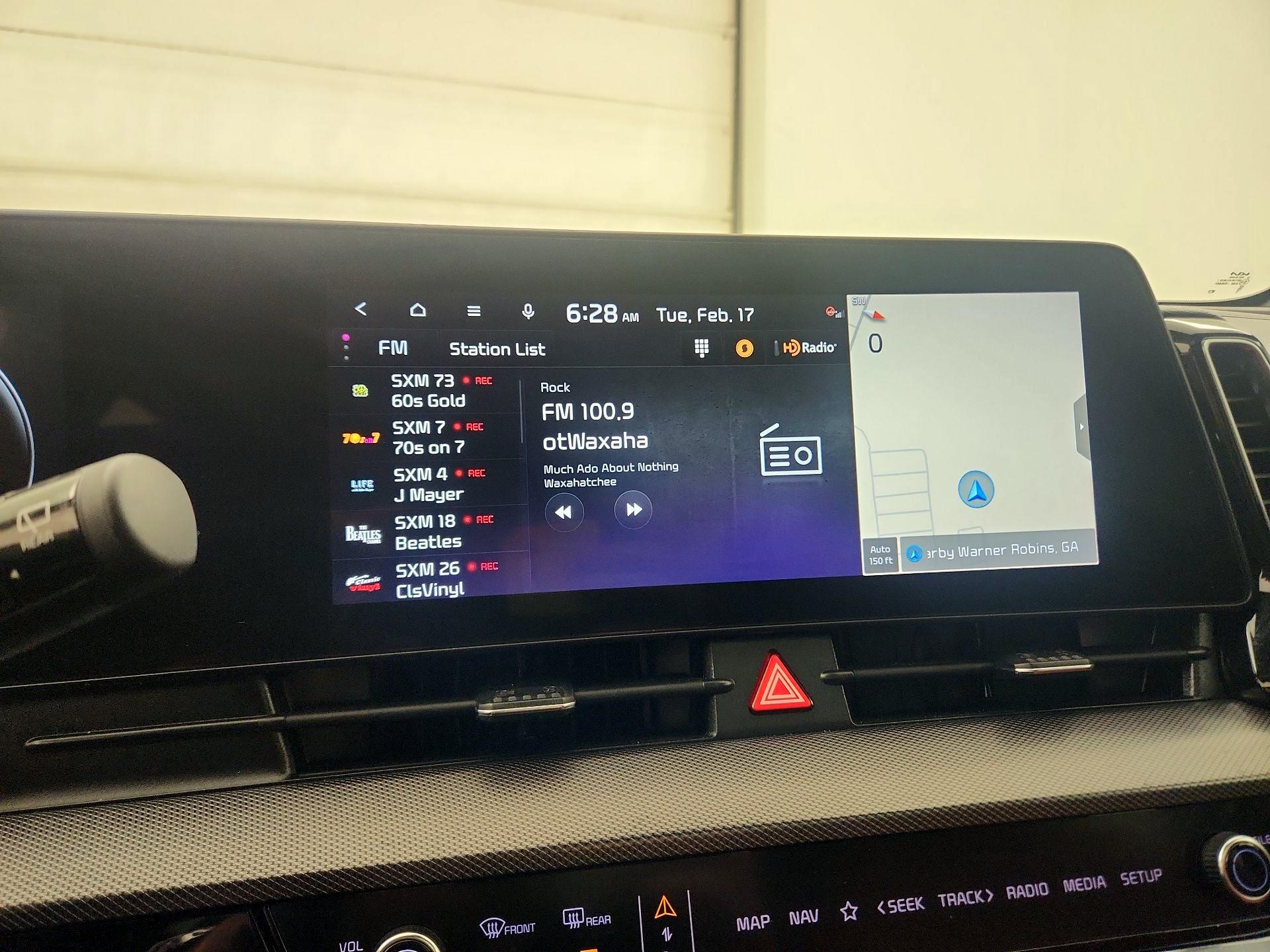 Thumbnail: 2023 Kia Sportage - 16