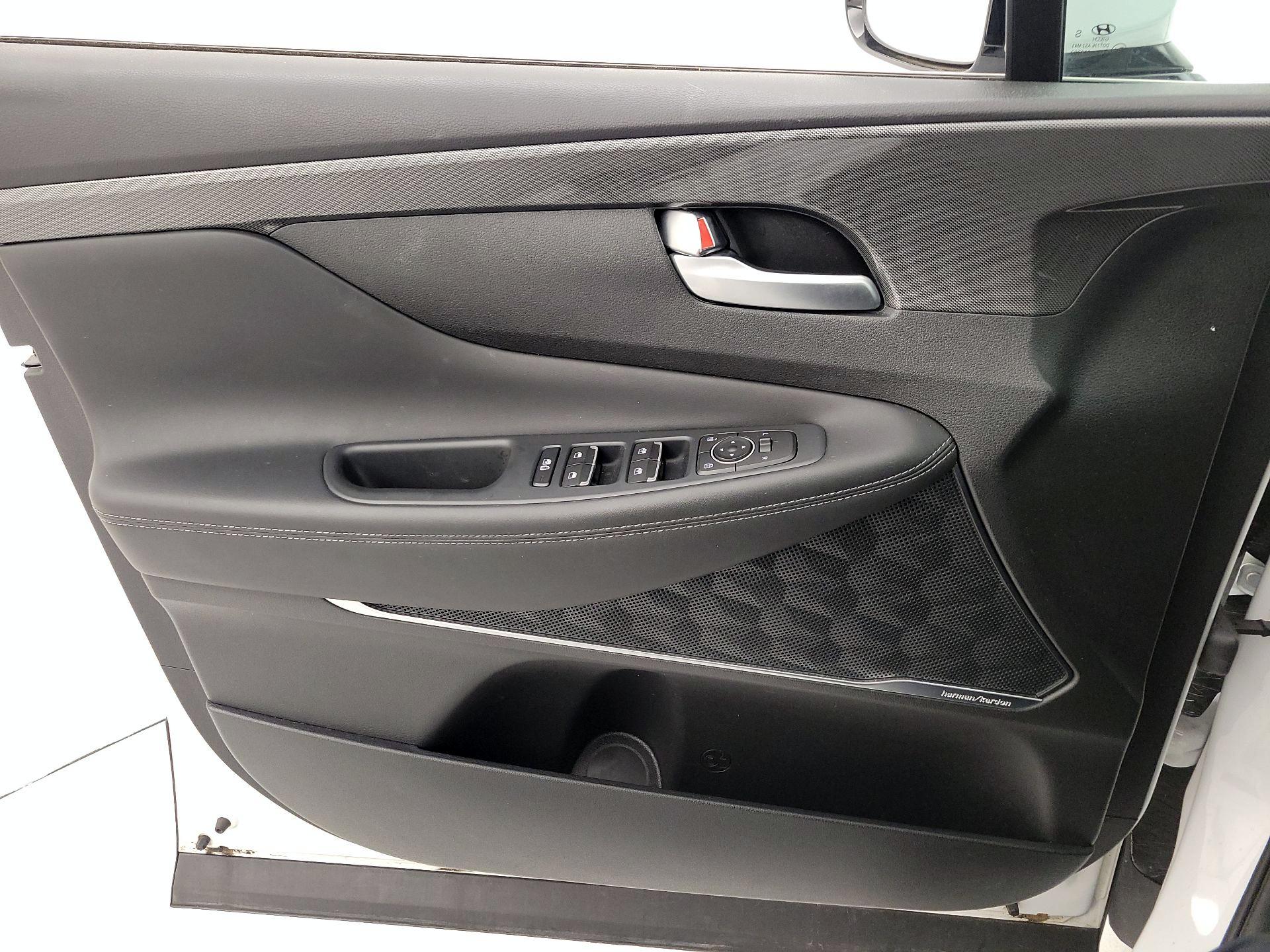 Thumbnail: 2023 Hyundai Santa Fe - 12