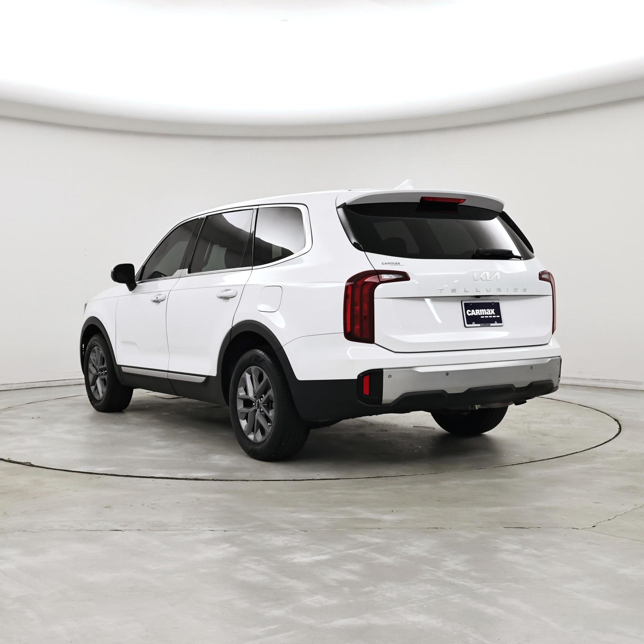 Thumbnail: 2023 Kia Telluride - 2