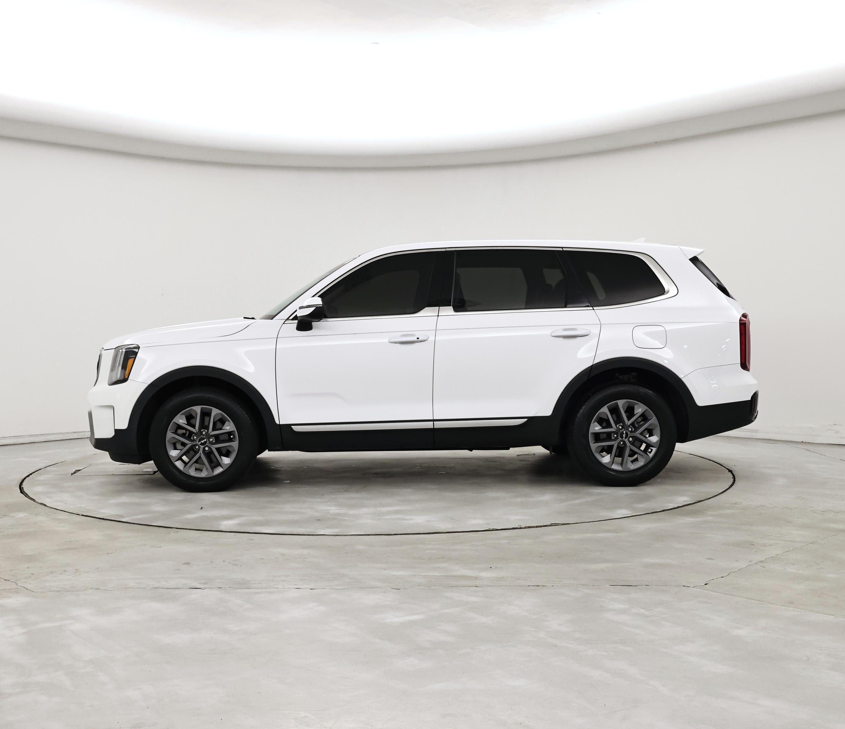 Thumbnail: 2023 Kia Telluride - 3