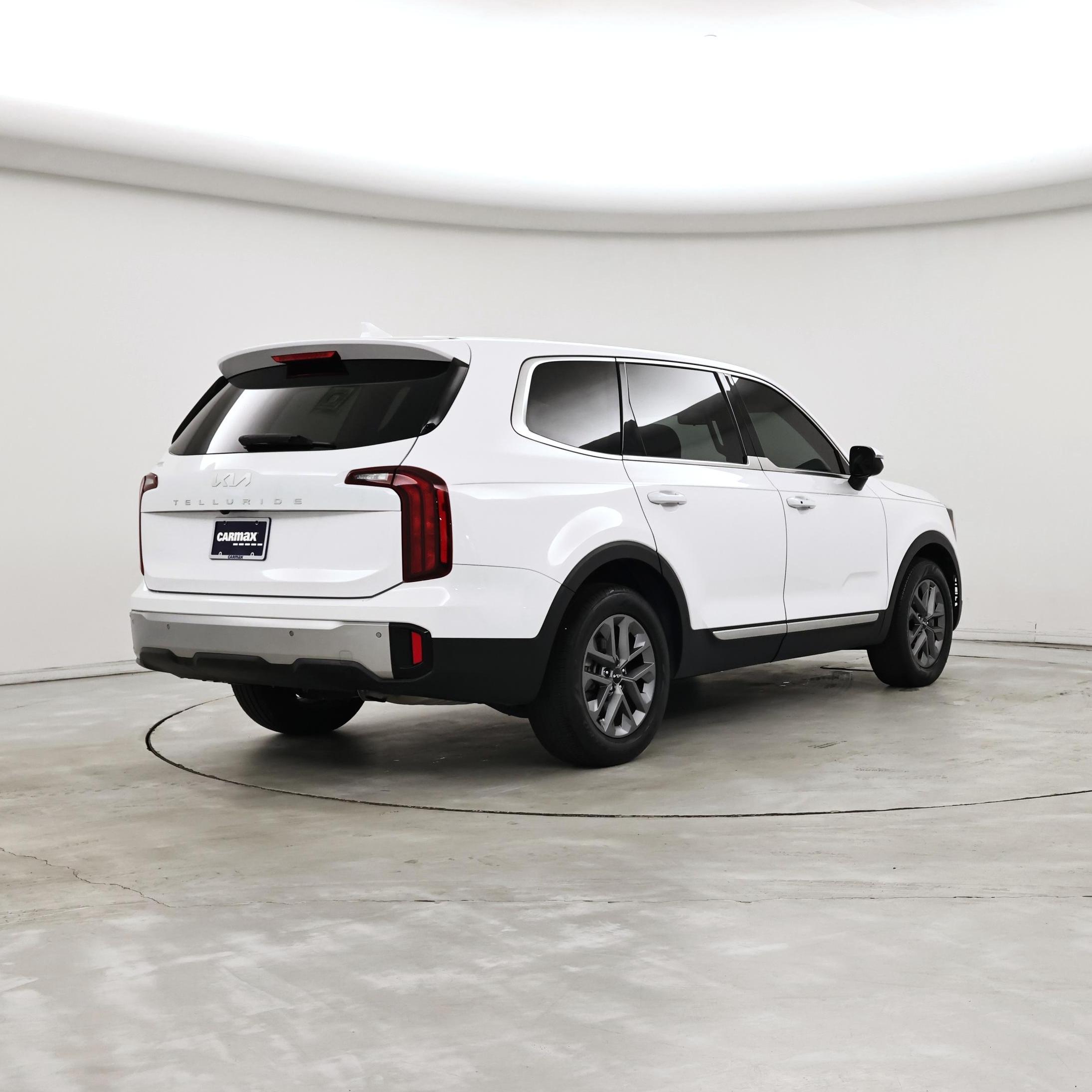 Thumbnail: 2023 Kia Telluride - 8