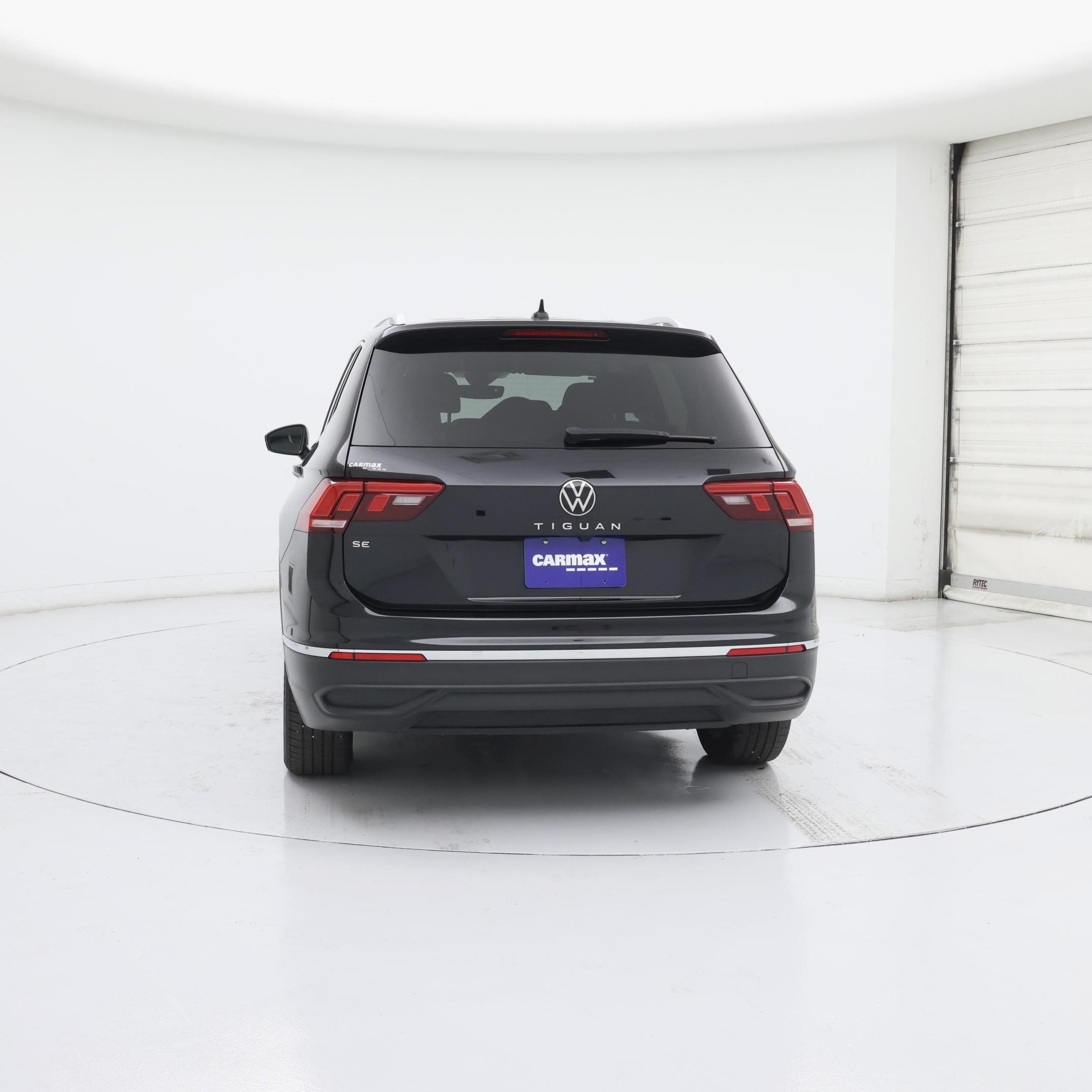 Thumbnail: 2022 Volkswagen Tiguan - 6