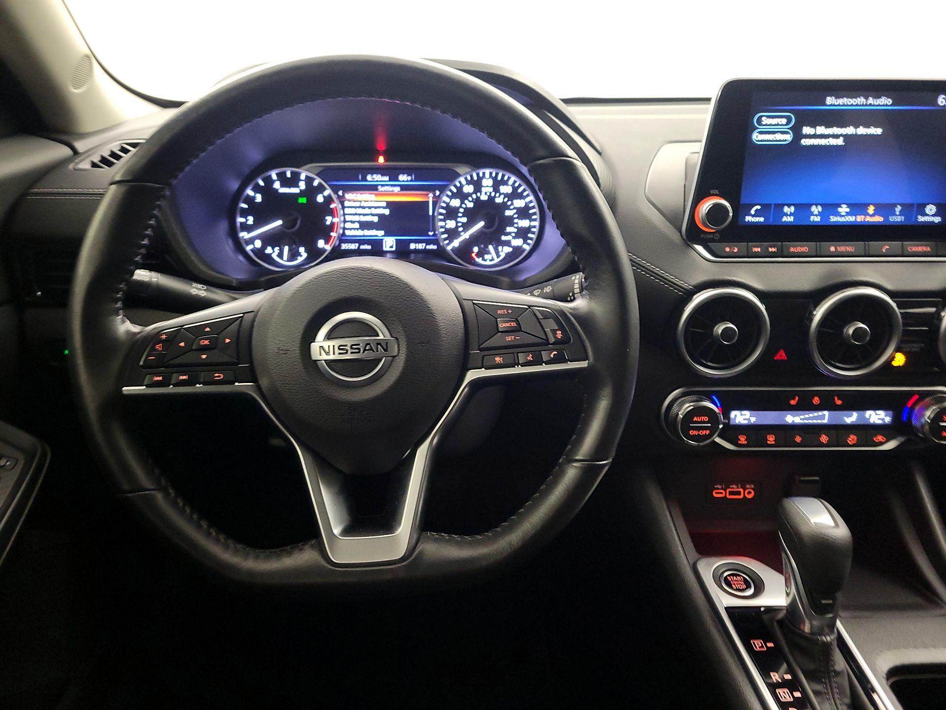 Thumbnail: 2022 Nissan Sentra - 10