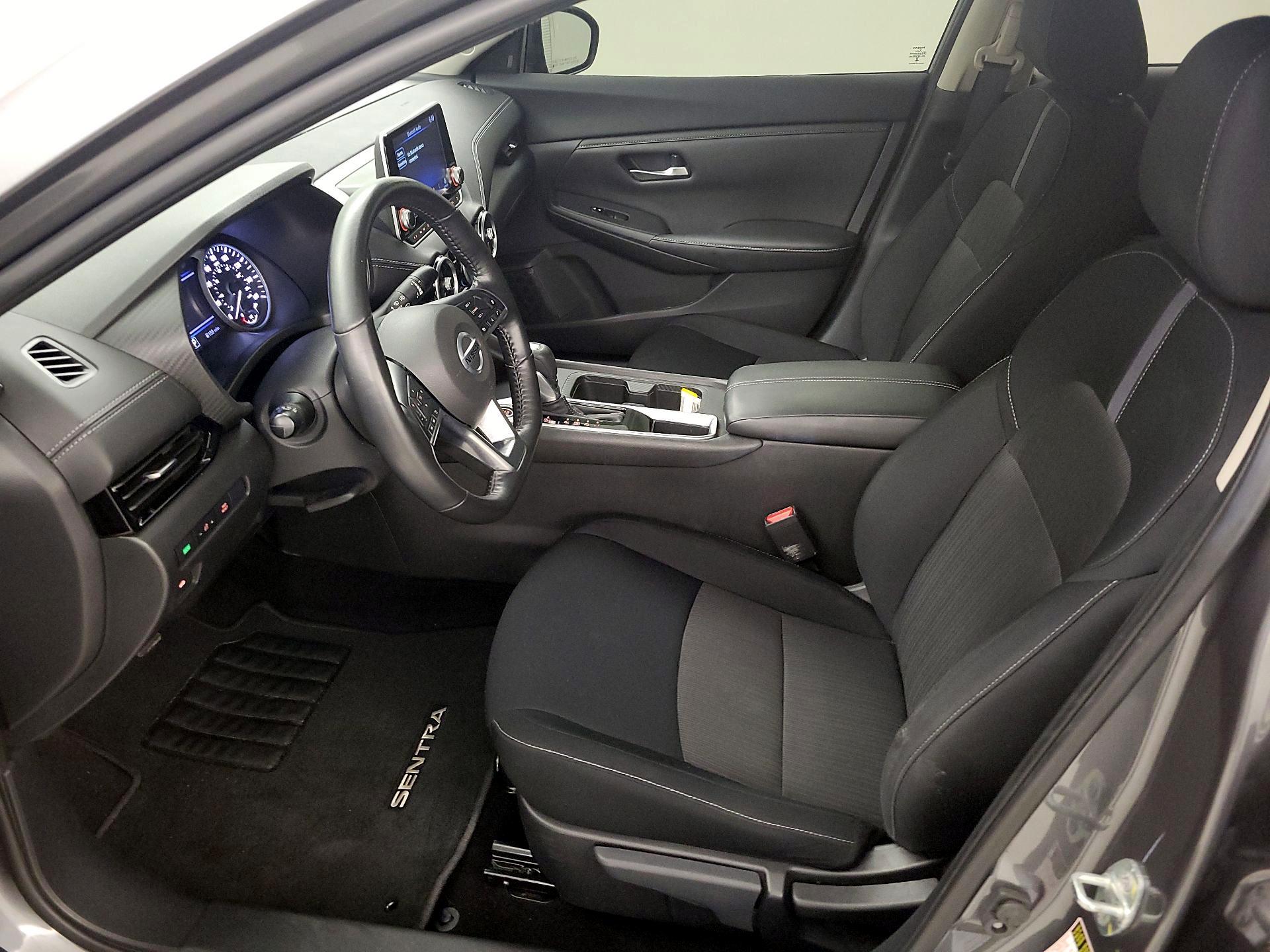 Thumbnail: 2022 Nissan Sentra - 11