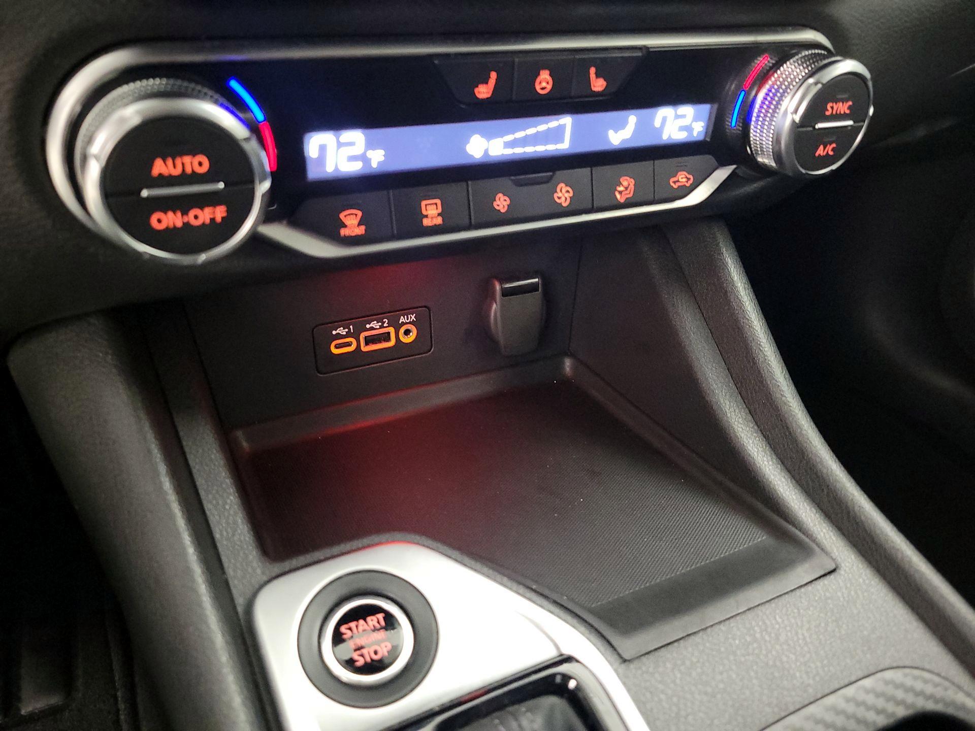 Thumbnail: 2022 Nissan Sentra - 16