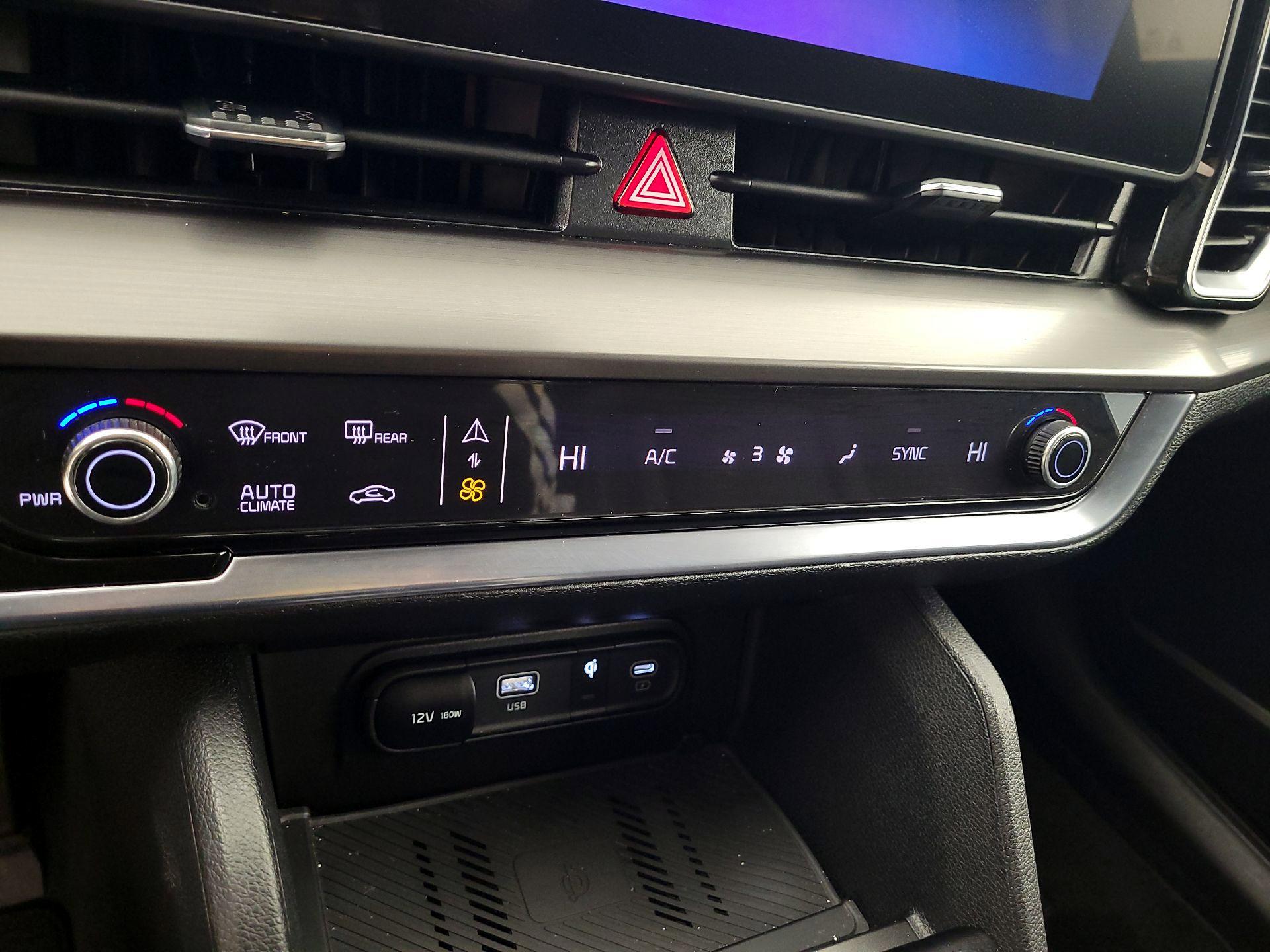 Thumbnail: 2025 Kia Sportage - 14