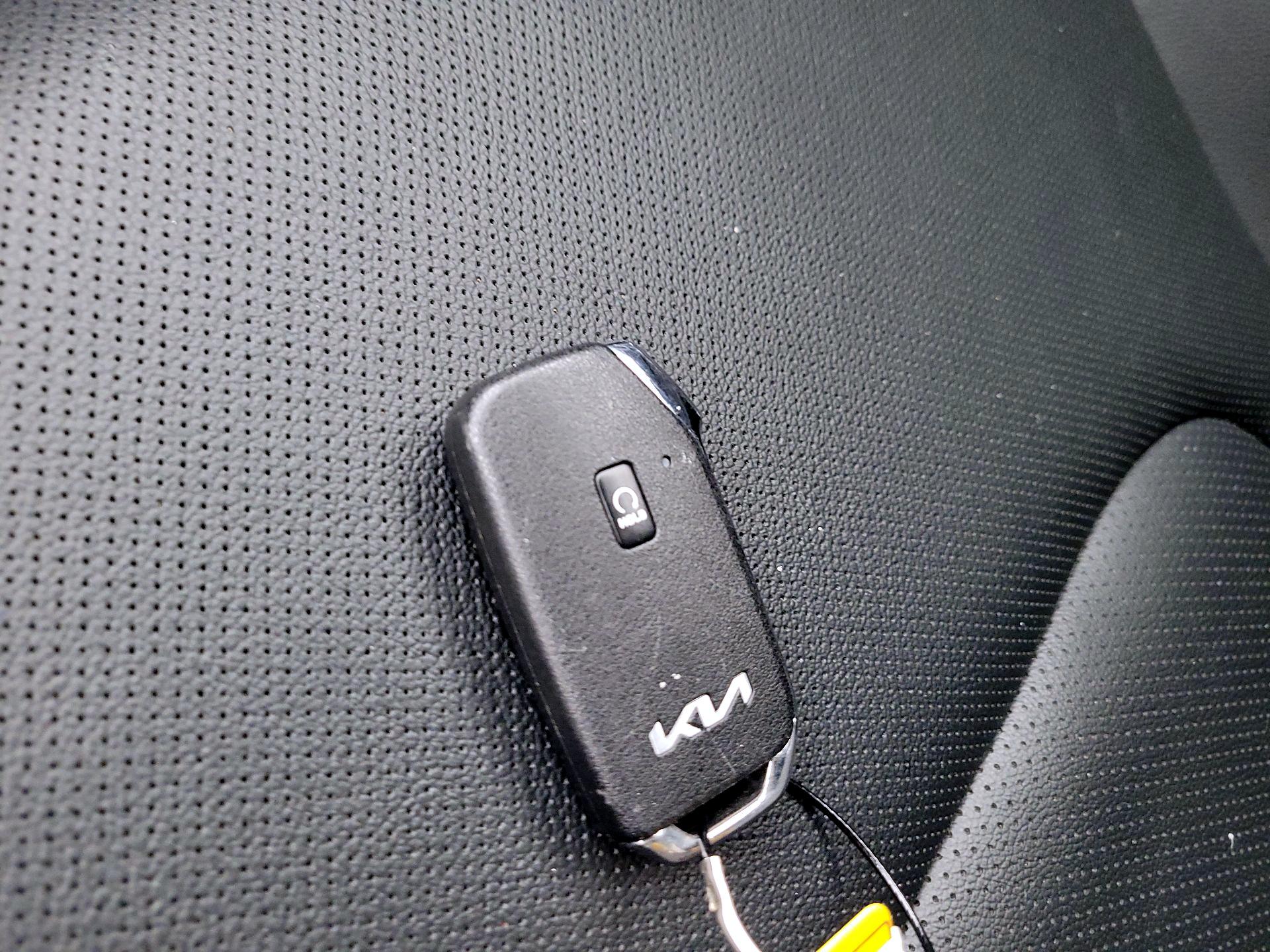 Thumbnail: 2025 Kia Sportage - 18