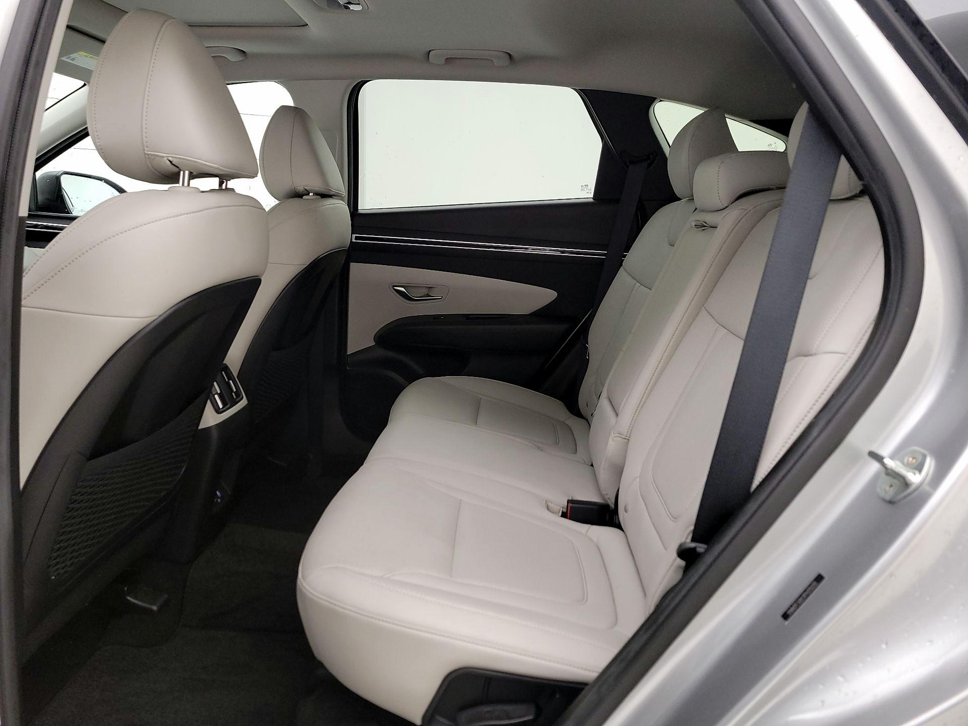 Thumbnail: 2023 Hyundai Tucson - 19