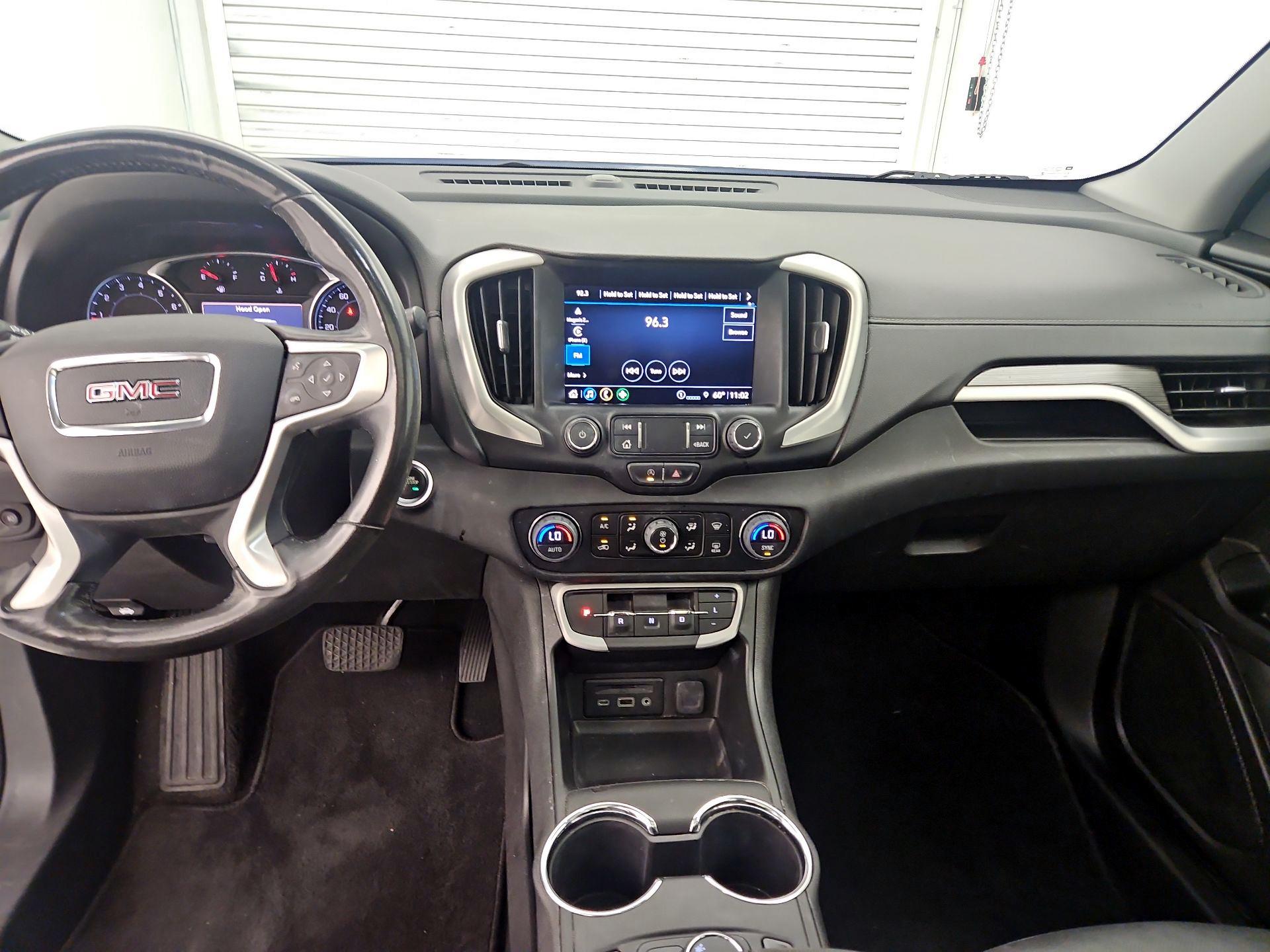 Thumbnail: 2022 GMC Terrain - 9