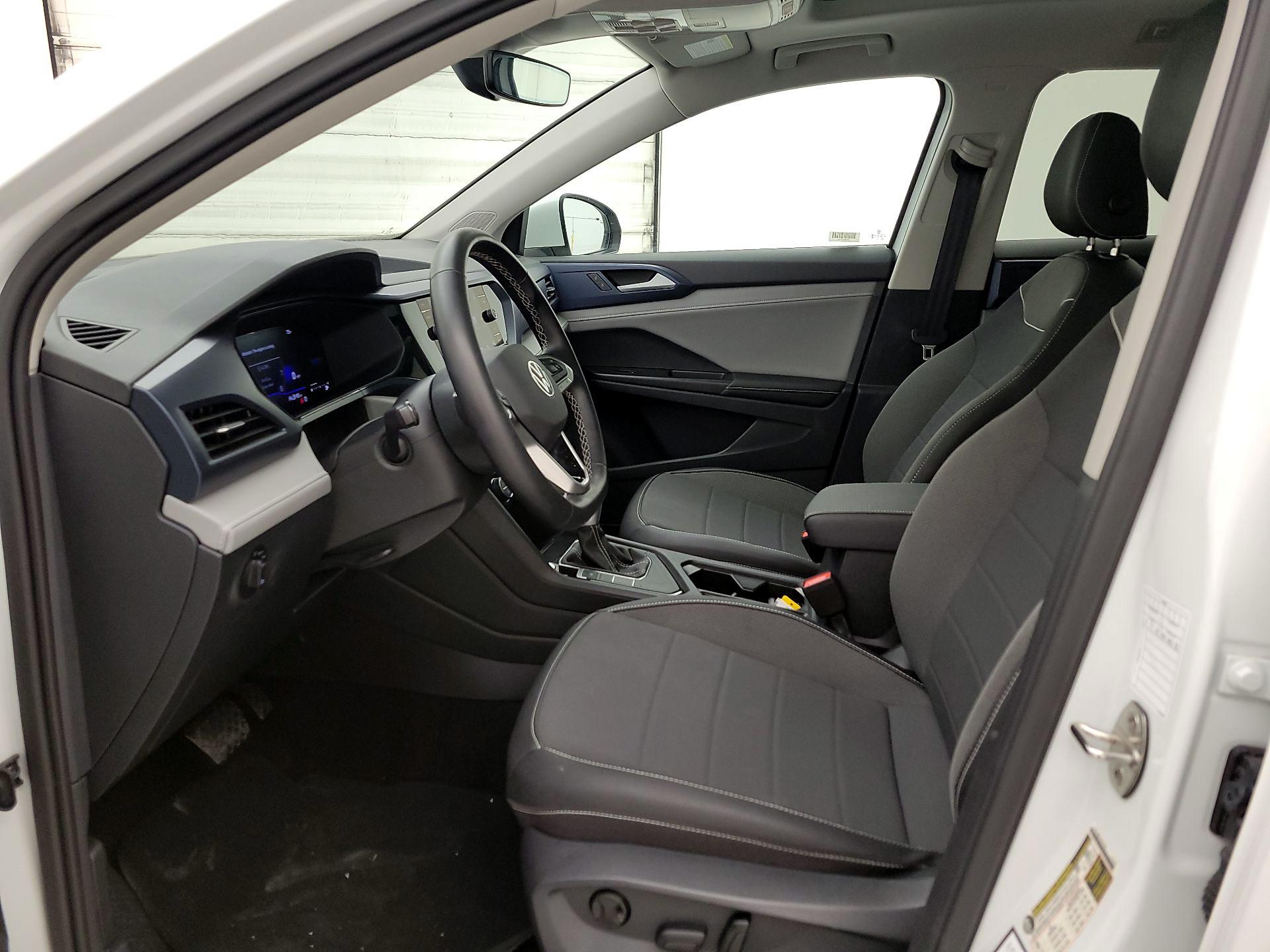 Thumbnail: 2024 Volkswagen Taos - 11