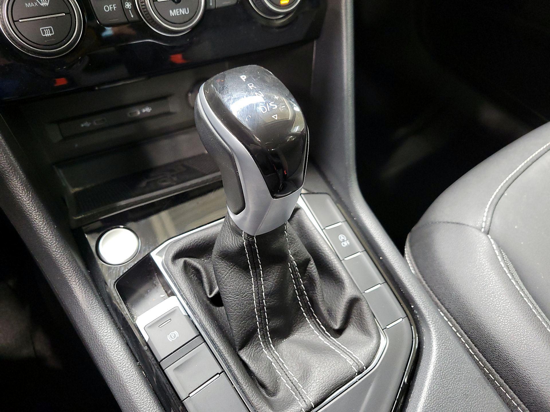 Thumbnail: 2024 Volkswagen Taos - 17