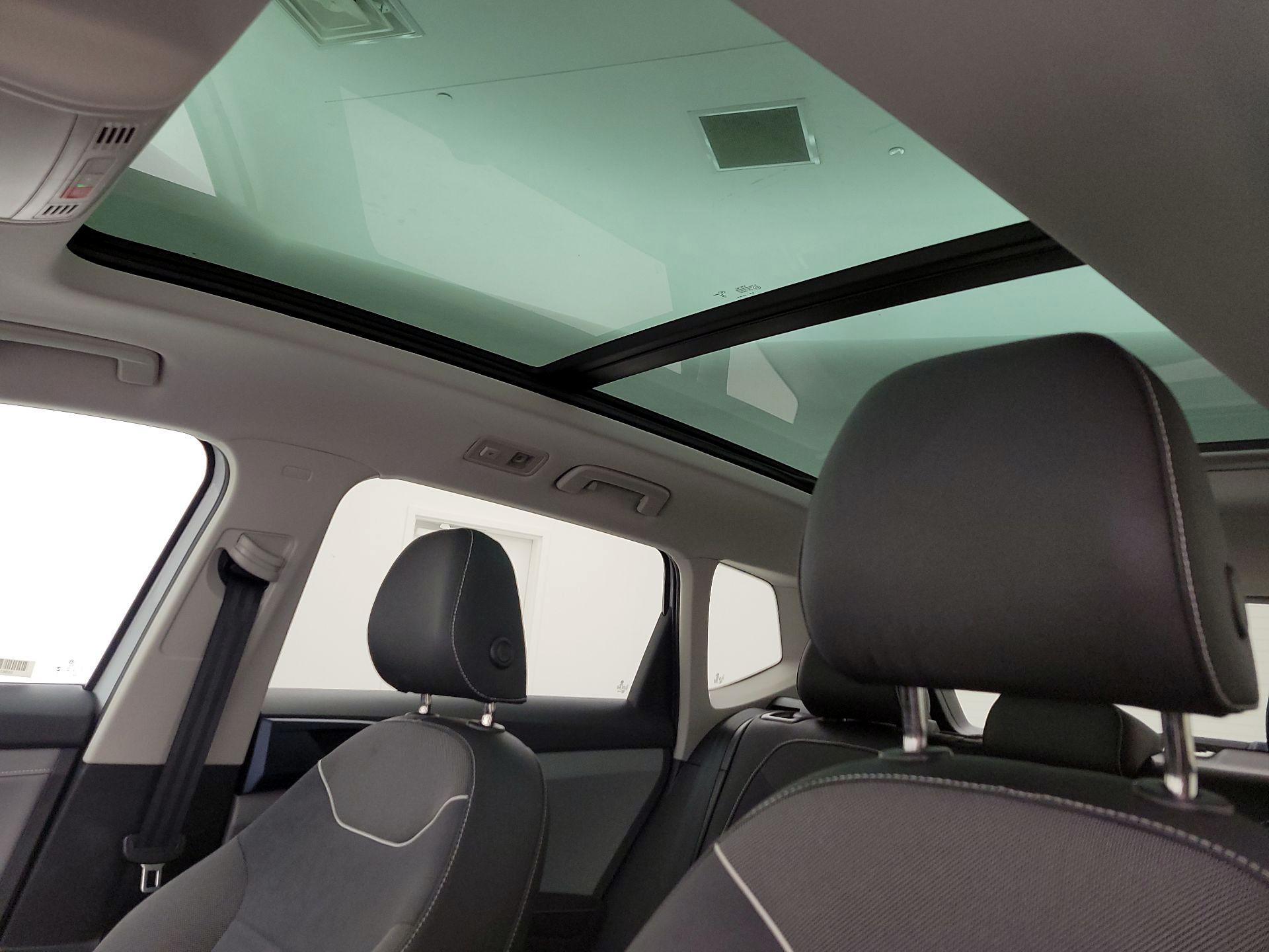 Thumbnail: 2024 Volkswagen Taos - 18