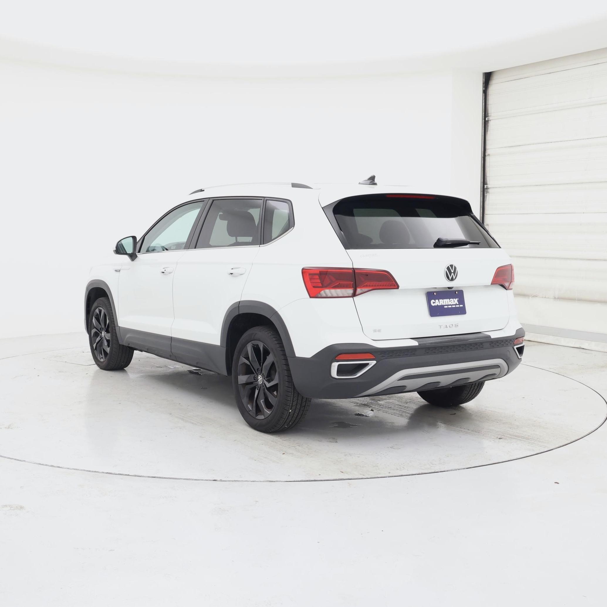 Thumbnail: 2024 Volkswagen Taos - 2