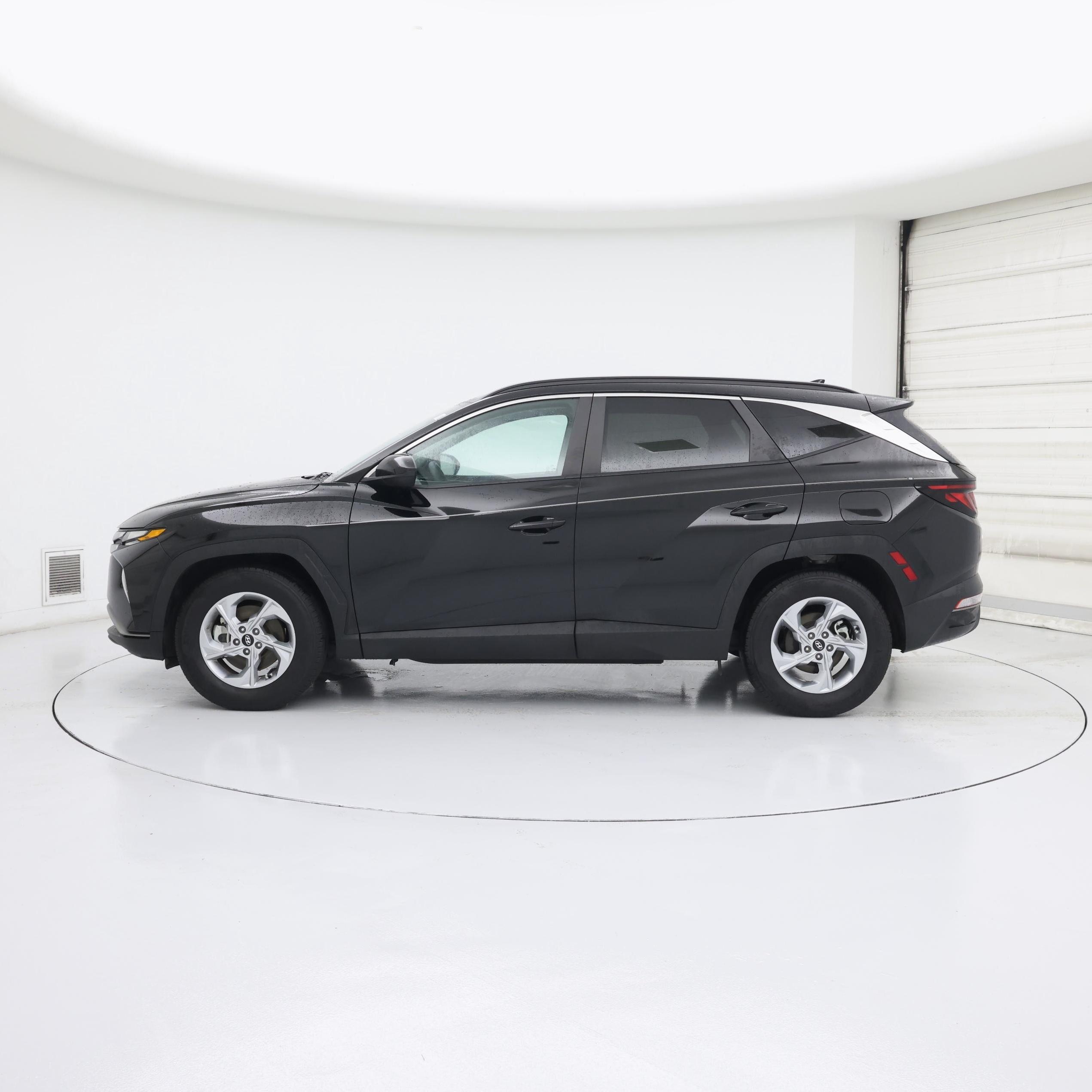 Thumbnail: 2024 Hyundai Tucson - 3