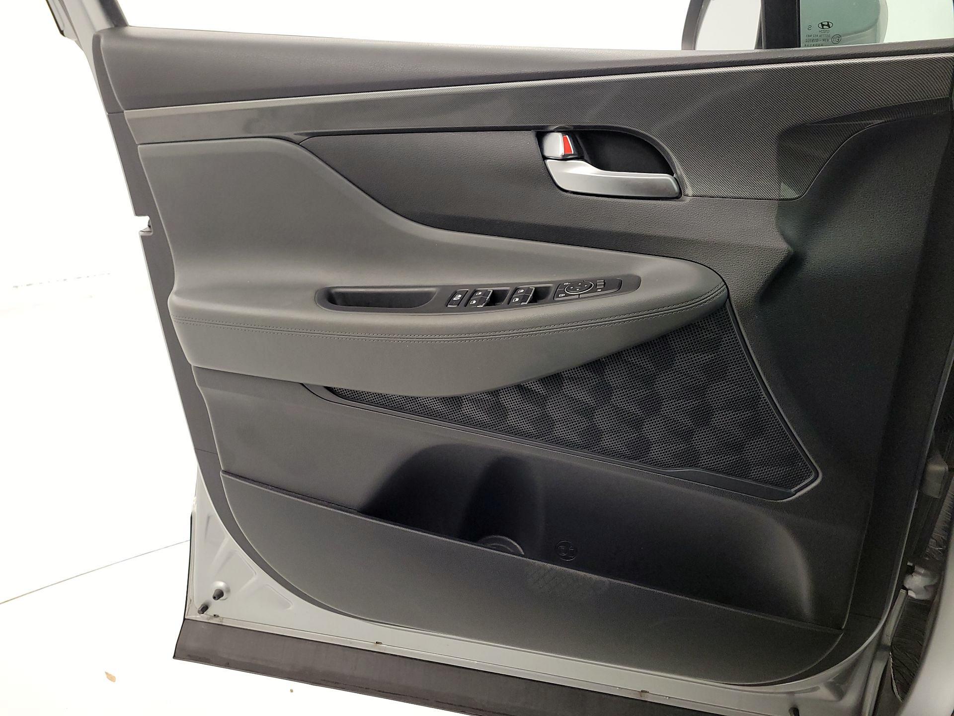 Thumbnail: 2023 Hyundai Santa Fe - 12