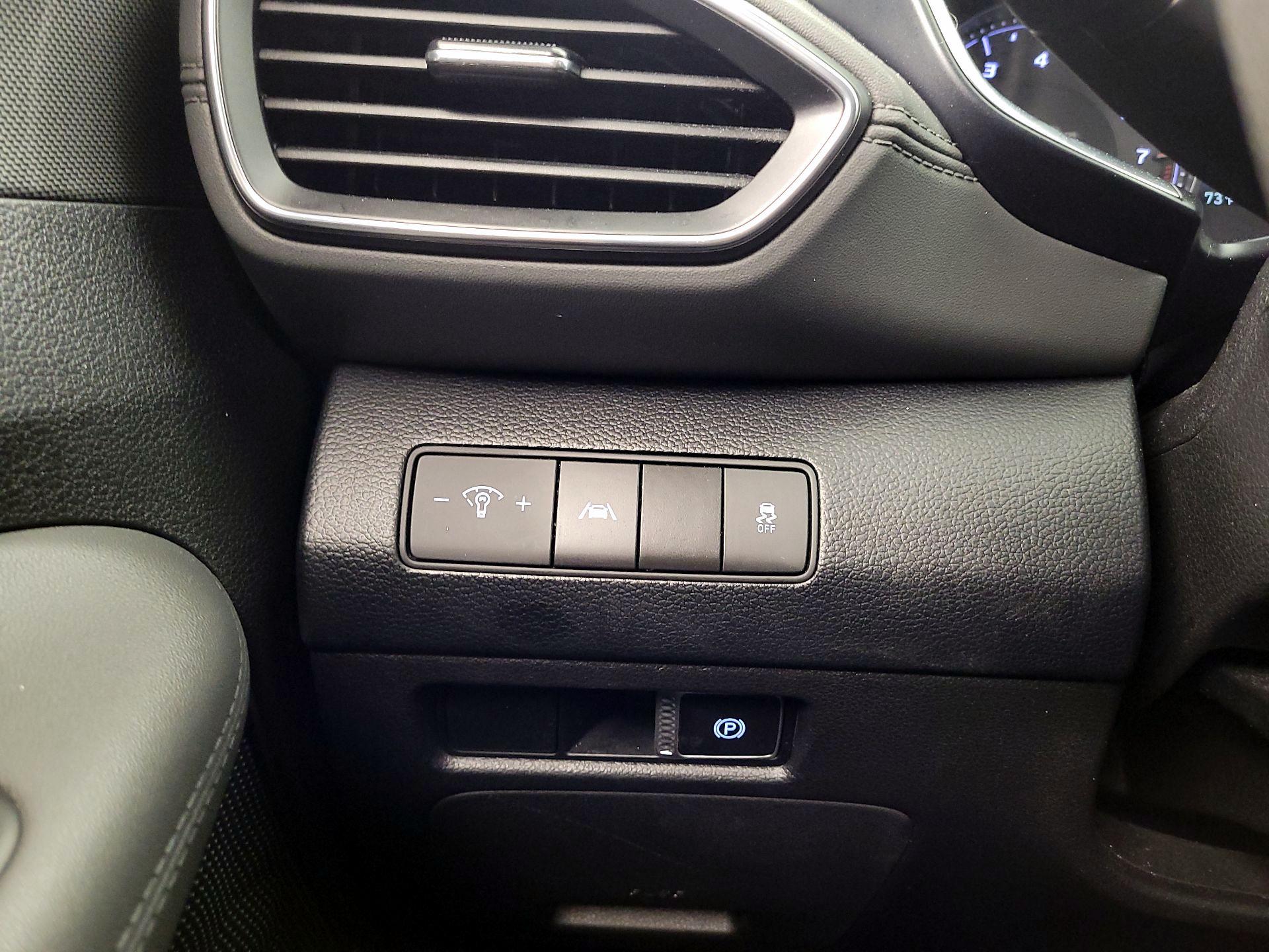 Thumbnail: 2023 Hyundai Santa Fe - 13