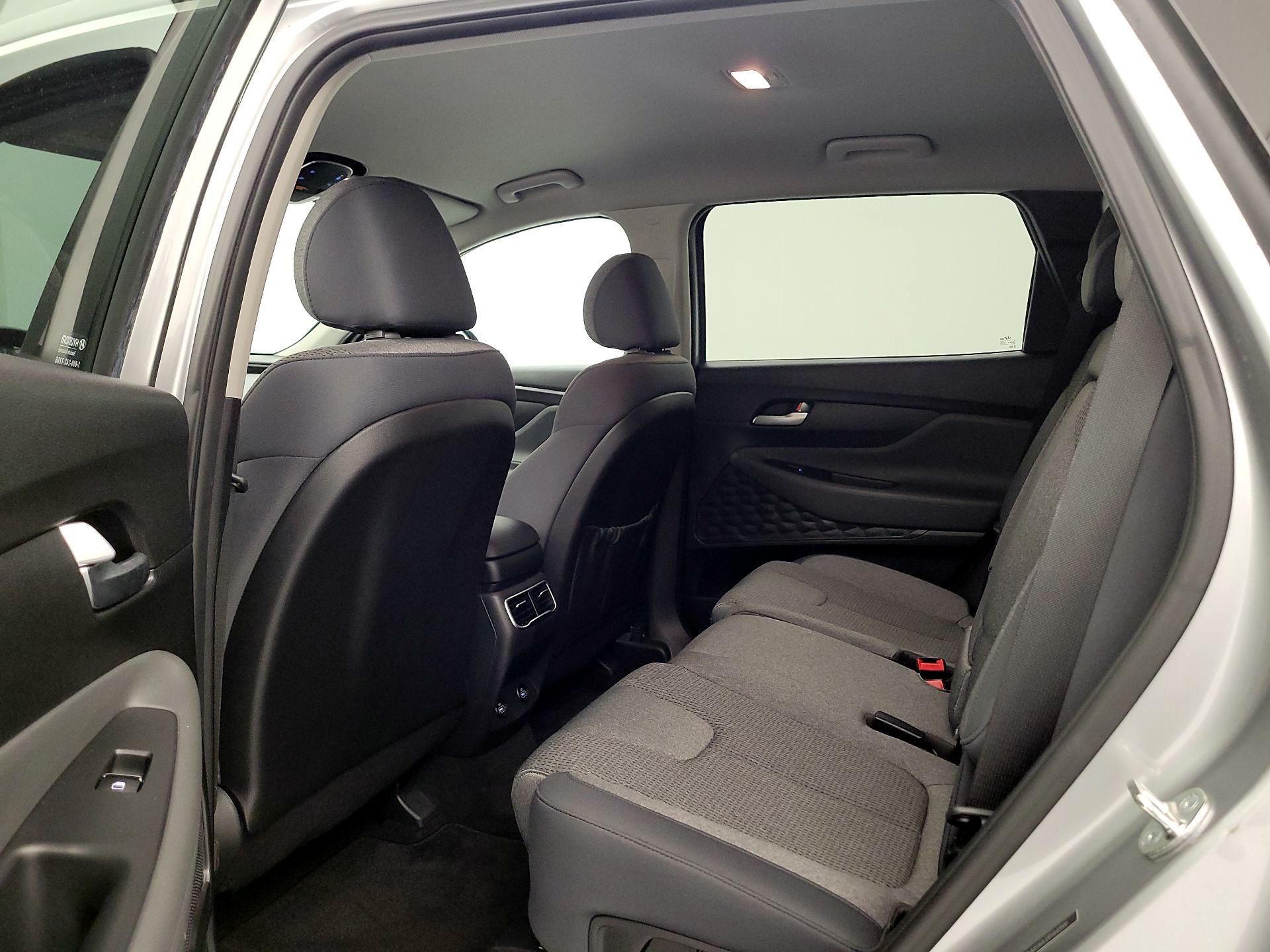 Thumbnail: 2023 Hyundai Santa Fe - 18