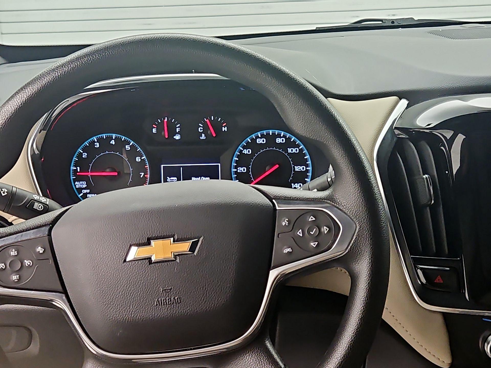 Thumbnail: 2023 Chevrolet Traverse - 10