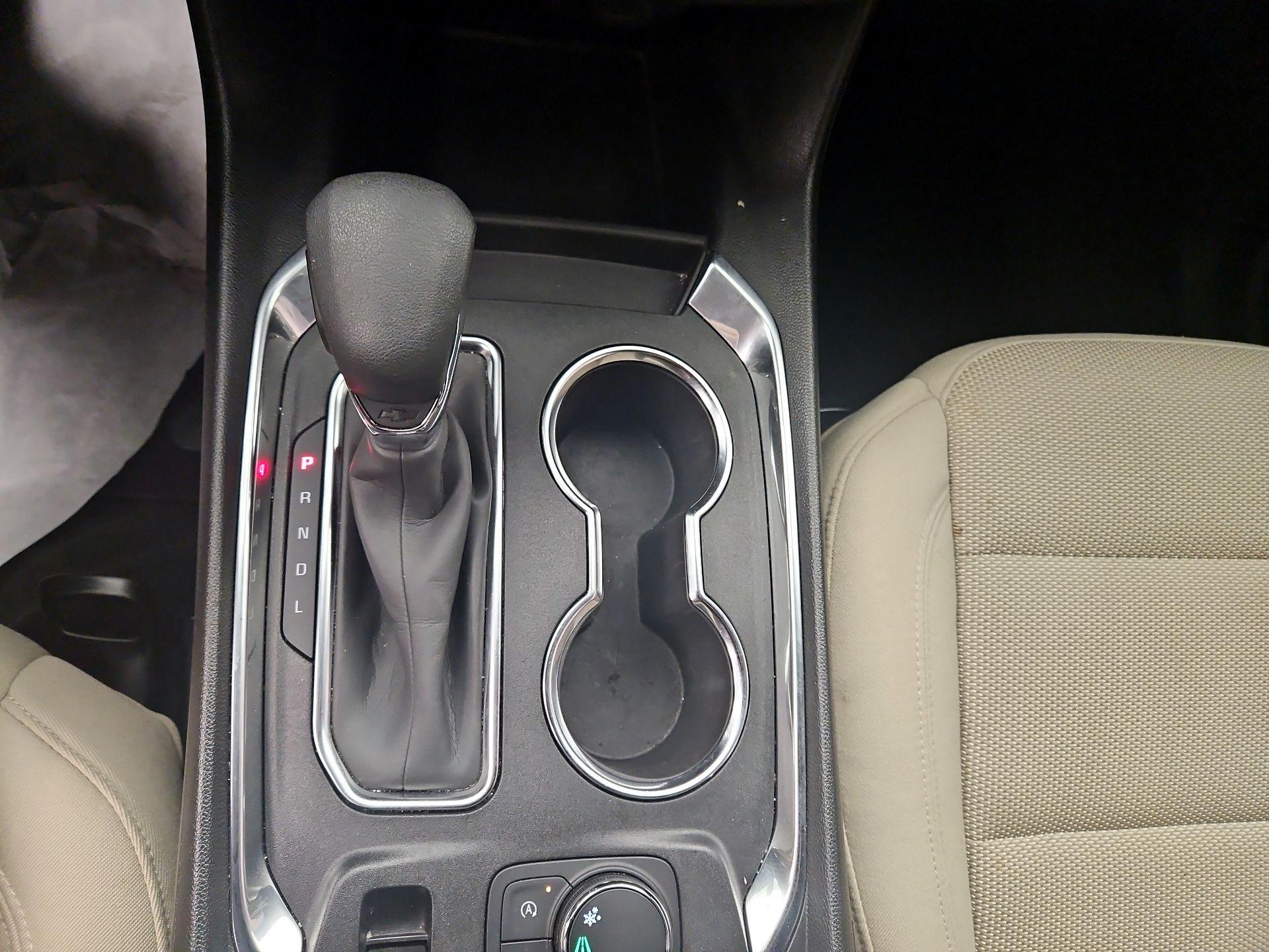 Thumbnail: 2023 Chevrolet Traverse - 17