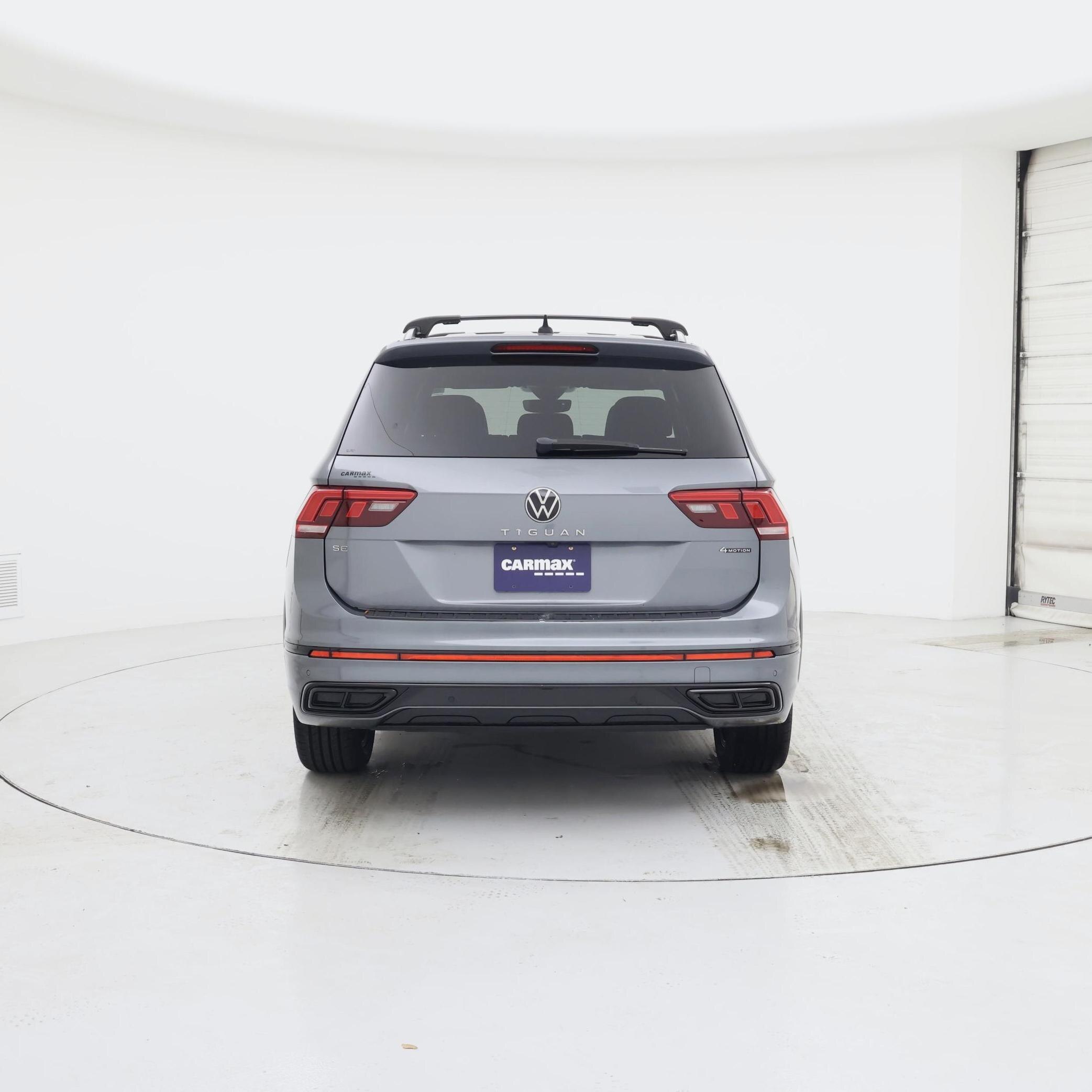 Thumbnail: 2022 Volkswagen Tiguan - 6