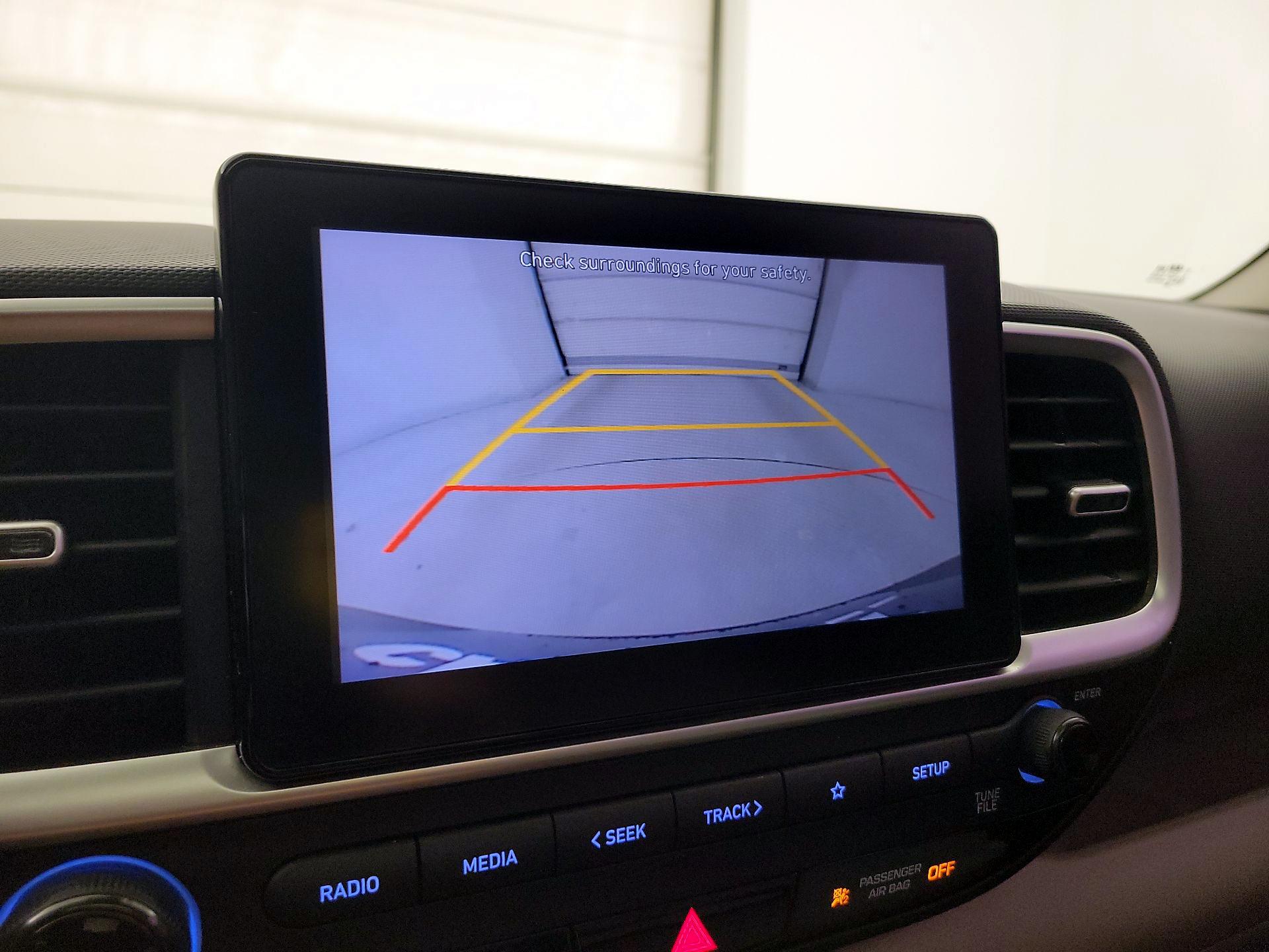 Thumbnail: 2022 Hyundai Venue - 12