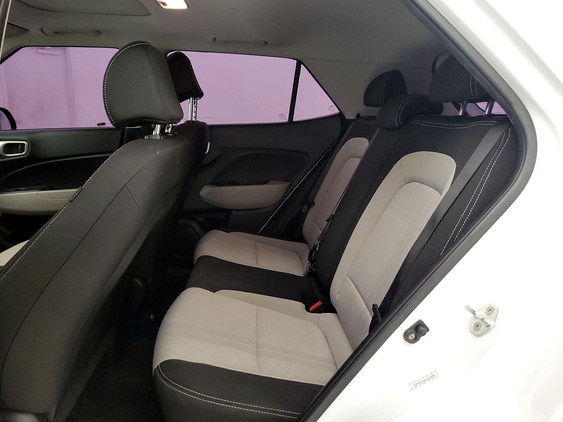 Thumbnail: 2022 Hyundai Venue - 17