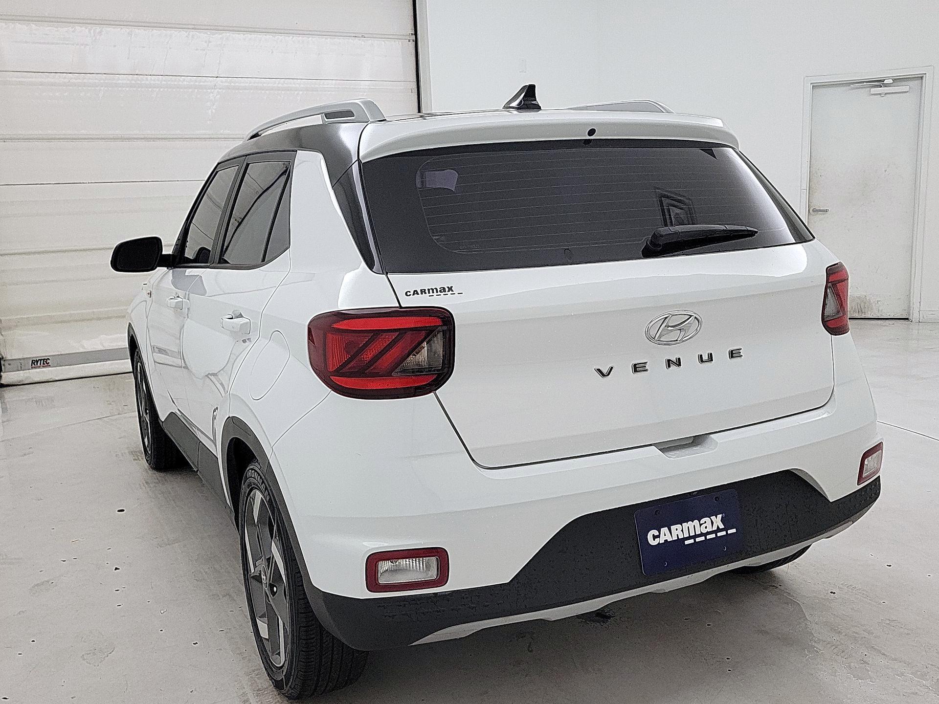 Thumbnail: 2022 Hyundai Venue - 7