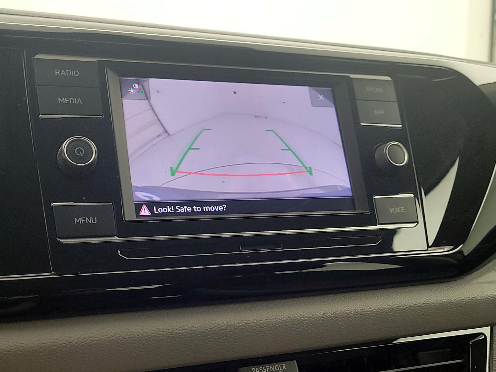 Thumbnail: 2024 Volkswagen Taos - 14