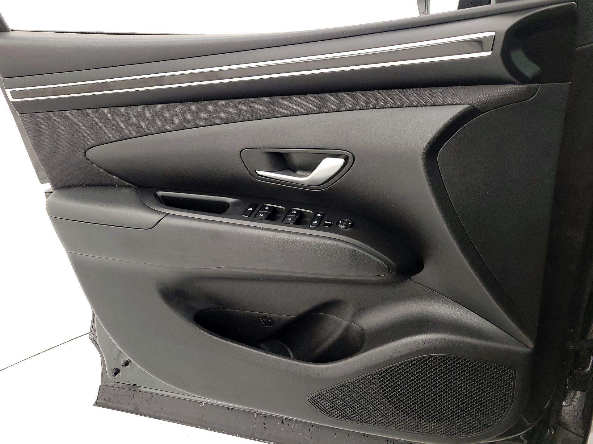 Thumbnail: 2023 Hyundai Tucson - 12