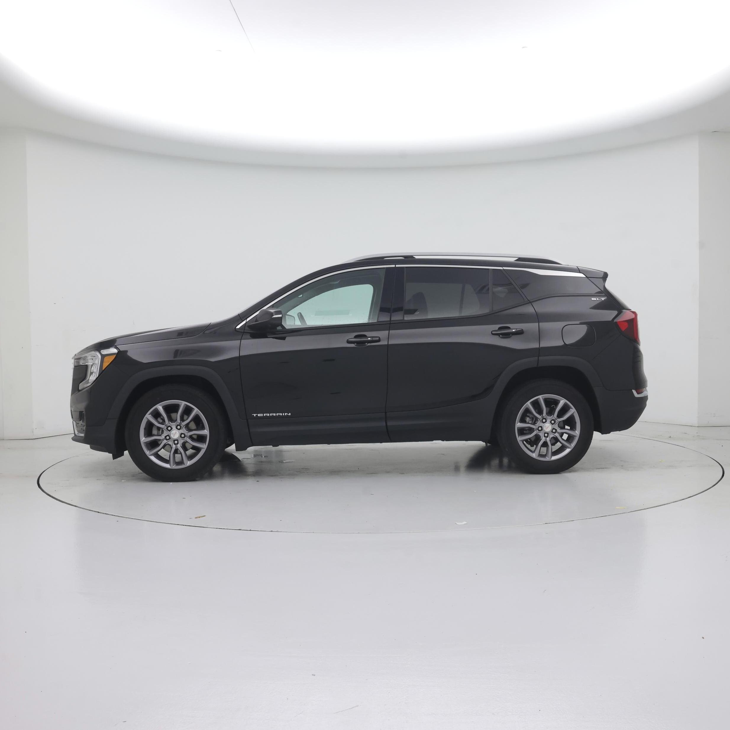 Thumbnail: 2022 GMC Terrain - 3