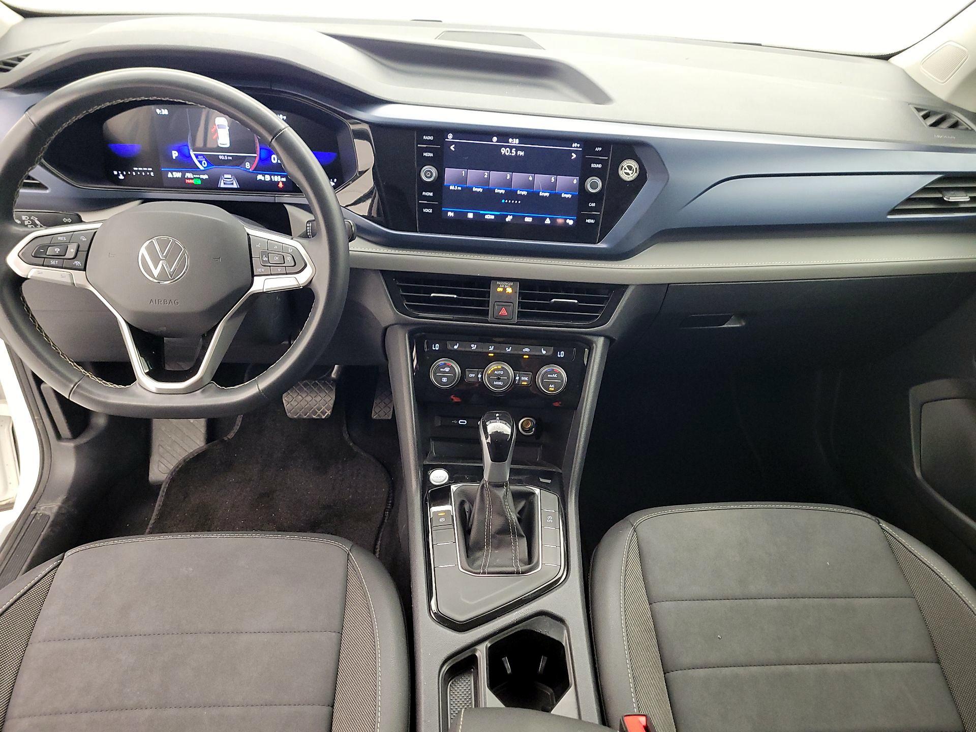 Thumbnail: 2024 Volkswagen Taos - 9