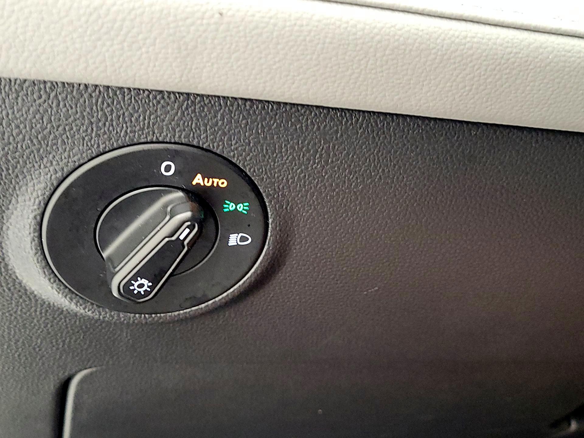 Thumbnail: 2024 Volkswagen Taos - 13