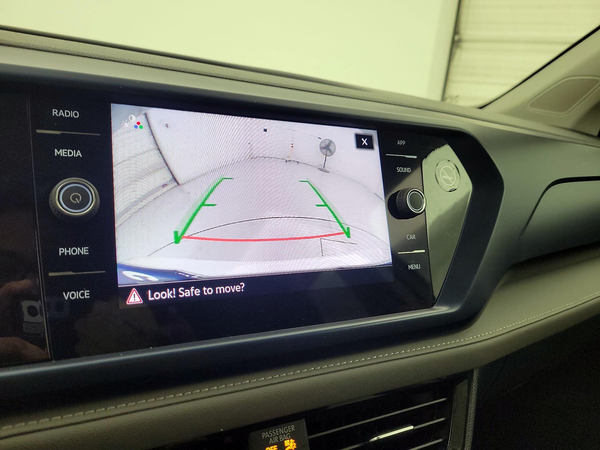 Thumbnail: 2024 Volkswagen Taos - 14