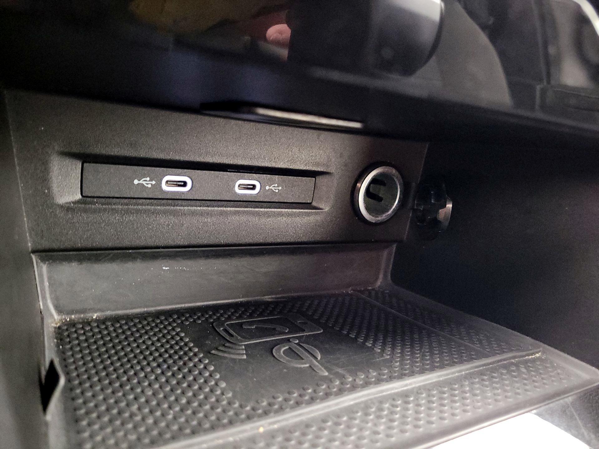 Thumbnail: 2024 Volkswagen Taos - 18