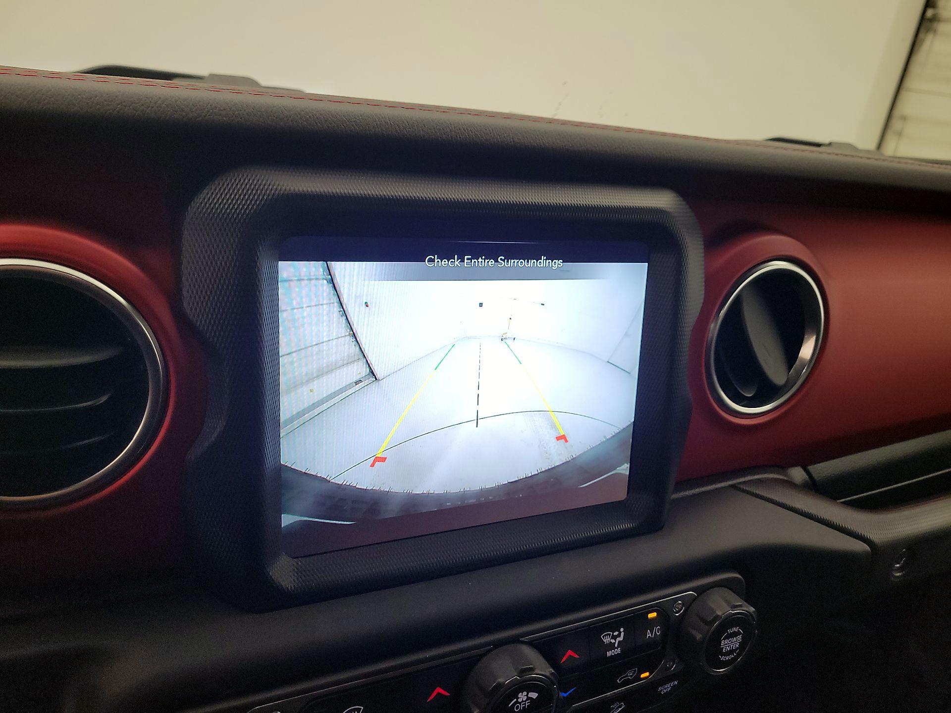 Thumbnail: 2021 Jeep Wrangler - 14