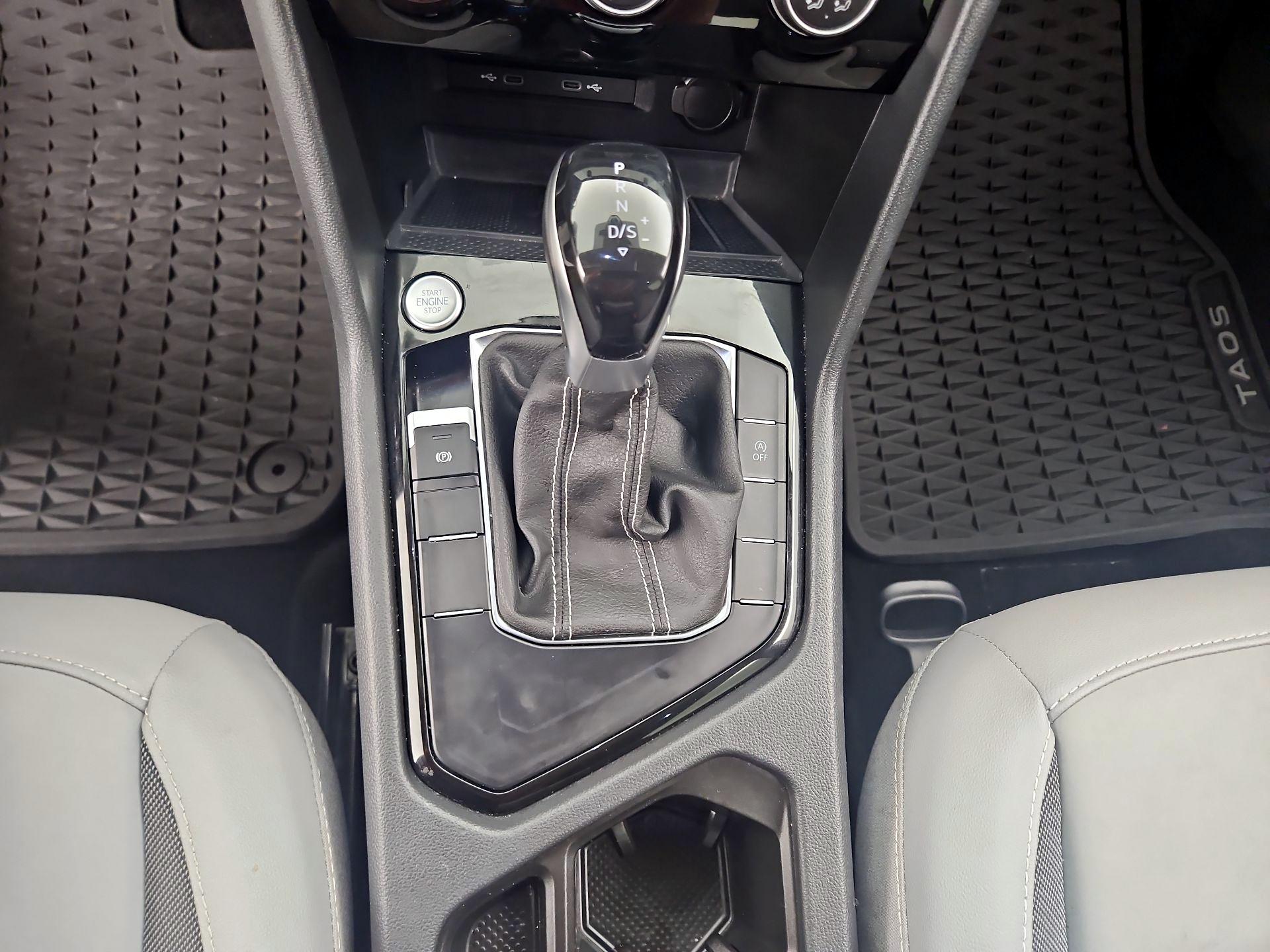 Thumbnail: 2023 Volkswagen Taos - 17