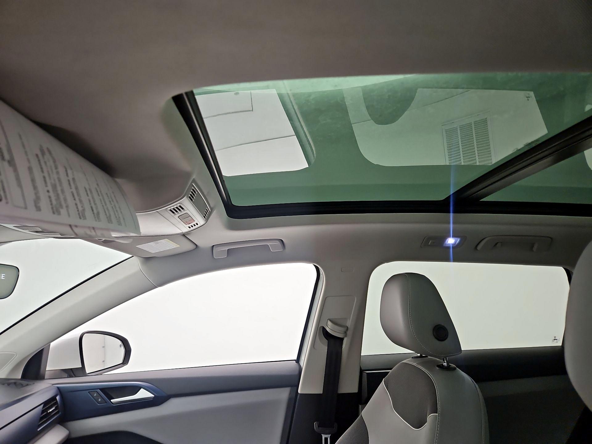 Thumbnail: 2023 Volkswagen Taos - 19