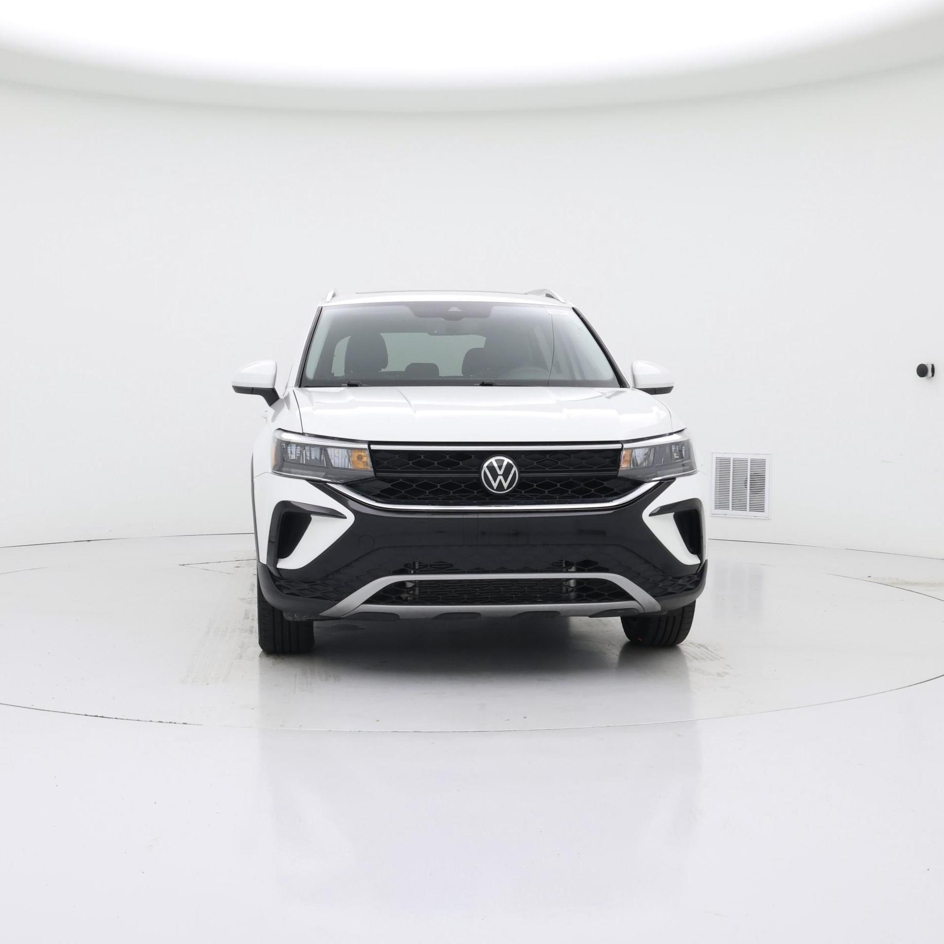 Thumbnail: 2023 Volkswagen Taos - 5