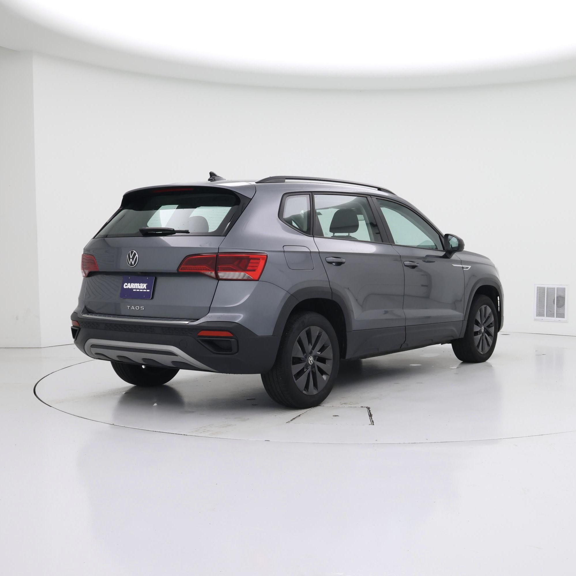 Thumbnail: 2023 Volkswagen Taos - 8