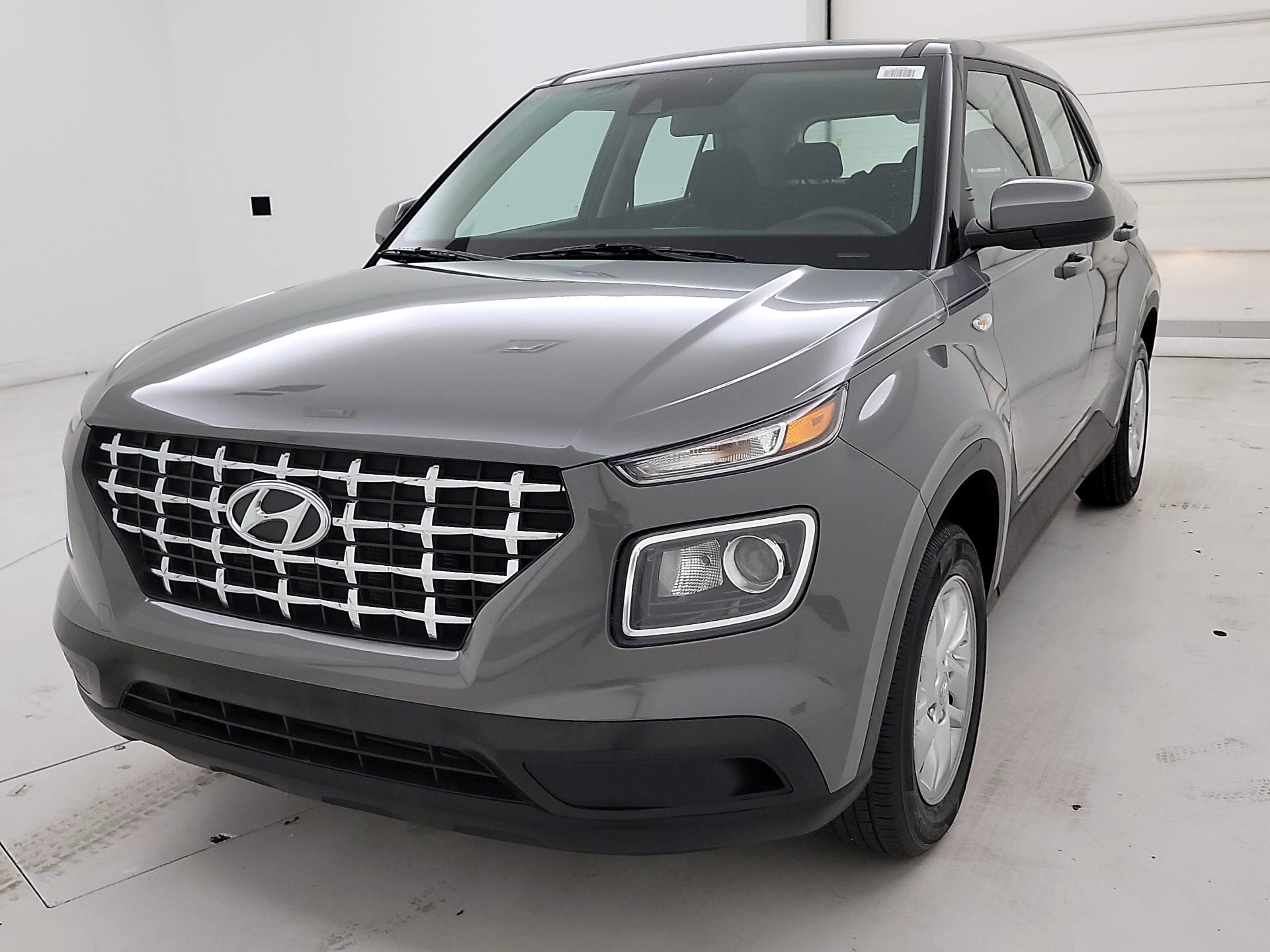 Thumbnail: 2021 Hyundai Venue - 3