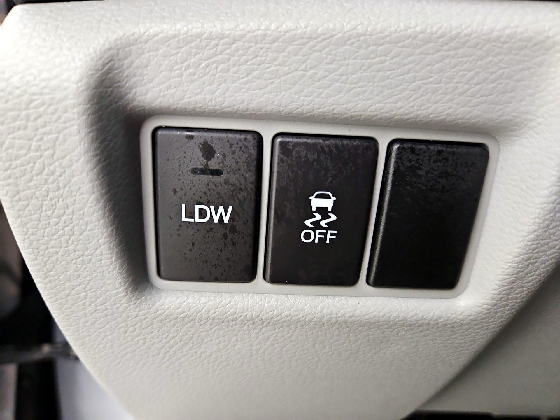 Thumbnail: 2015 Acura MDX - 13