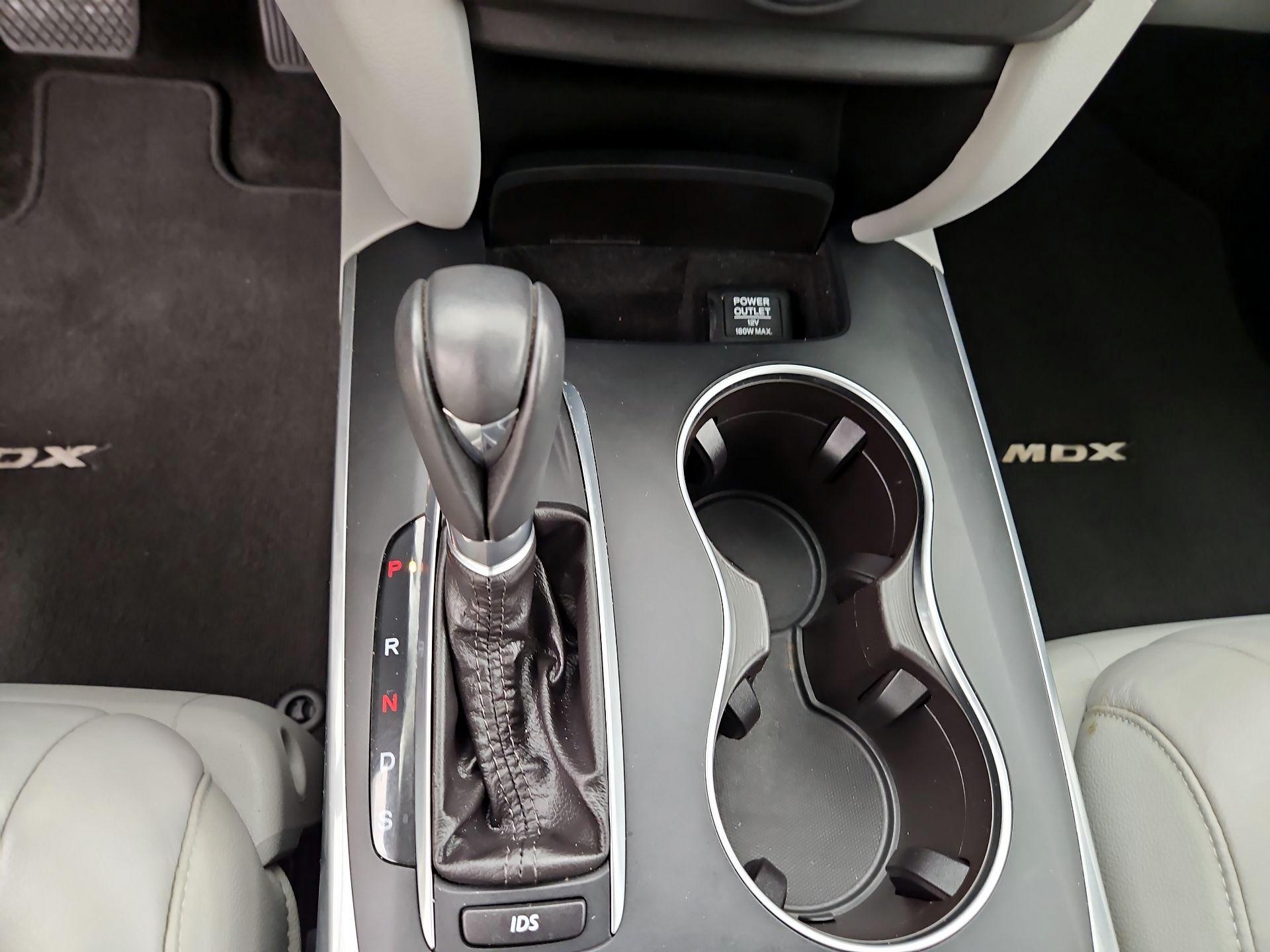 Thumbnail: 2015 Acura MDX - 18