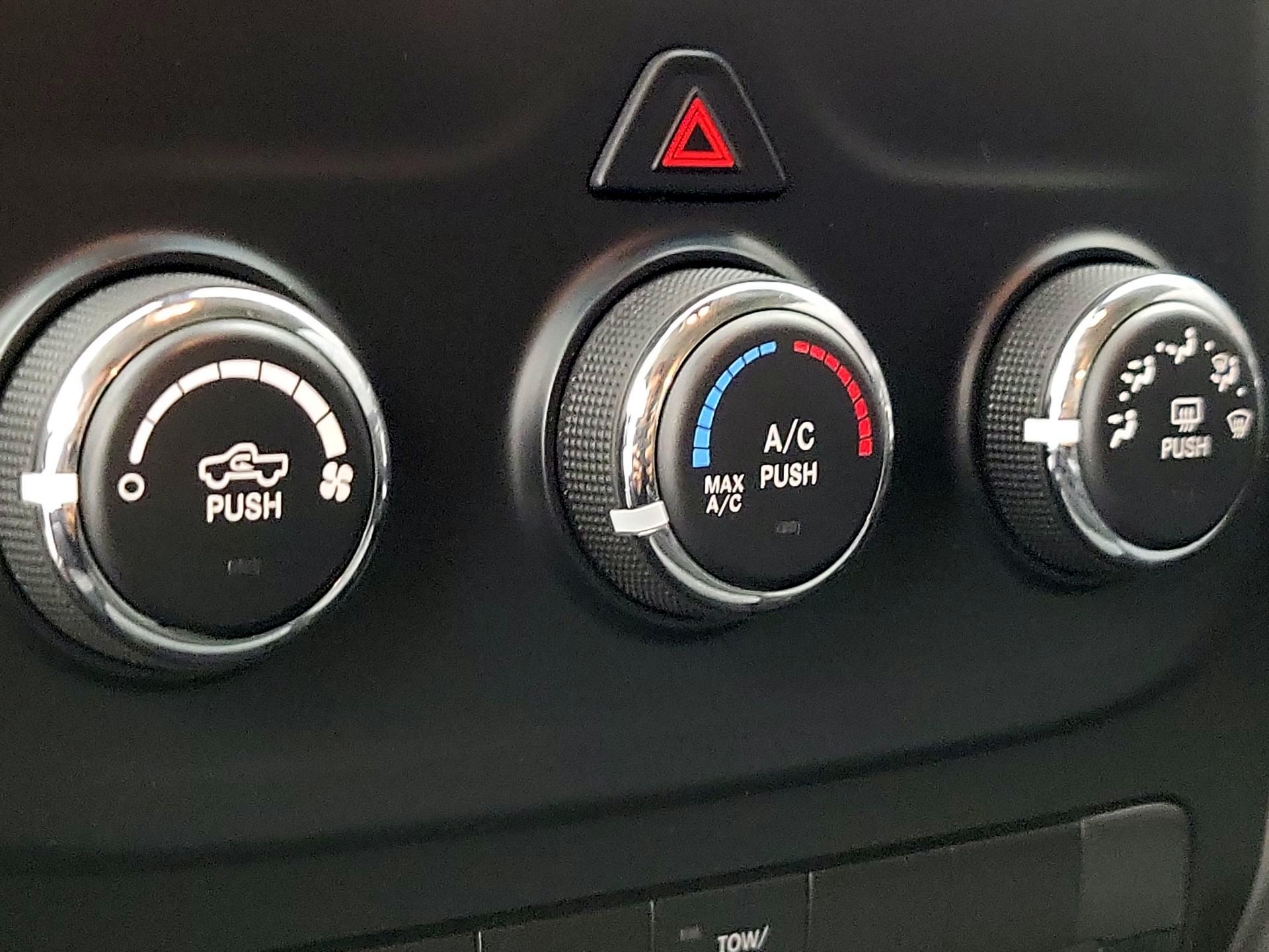 Thumbnail: 2024 RAM 1500 Classic - 15