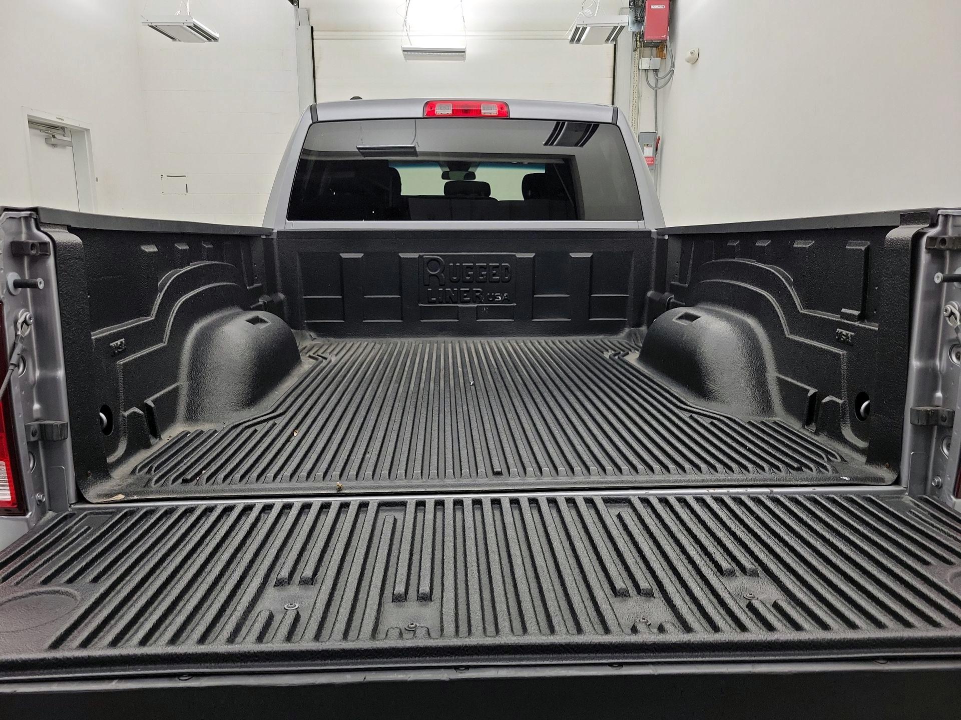 Thumbnail: 2024 RAM 1500 Classic - 19