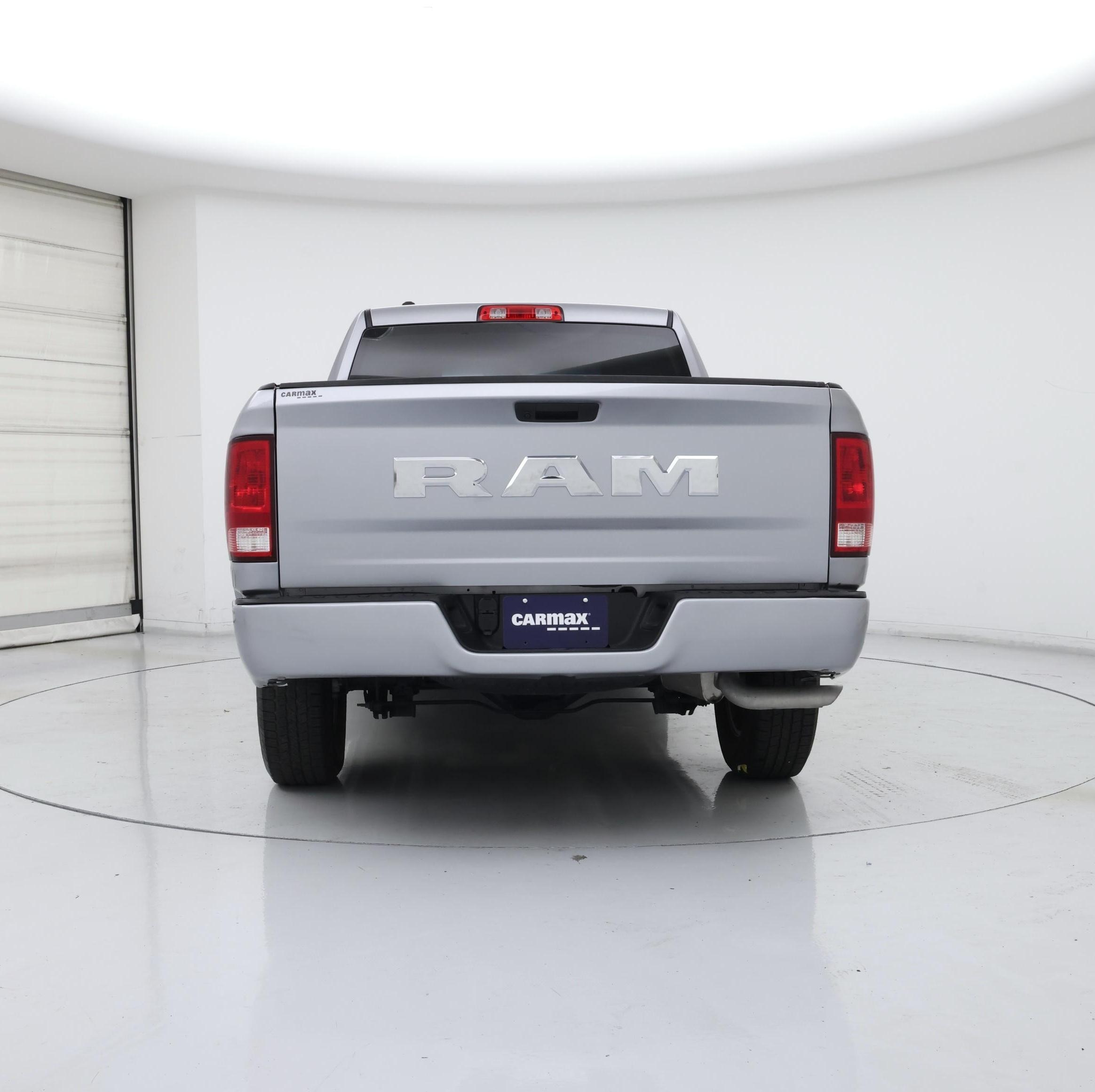 Thumbnail: 2024 RAM 1500 Classic - 6