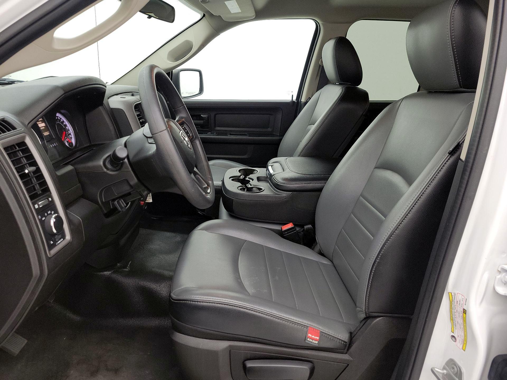 Thumbnail: 2022 RAM 1500 Classic - 11